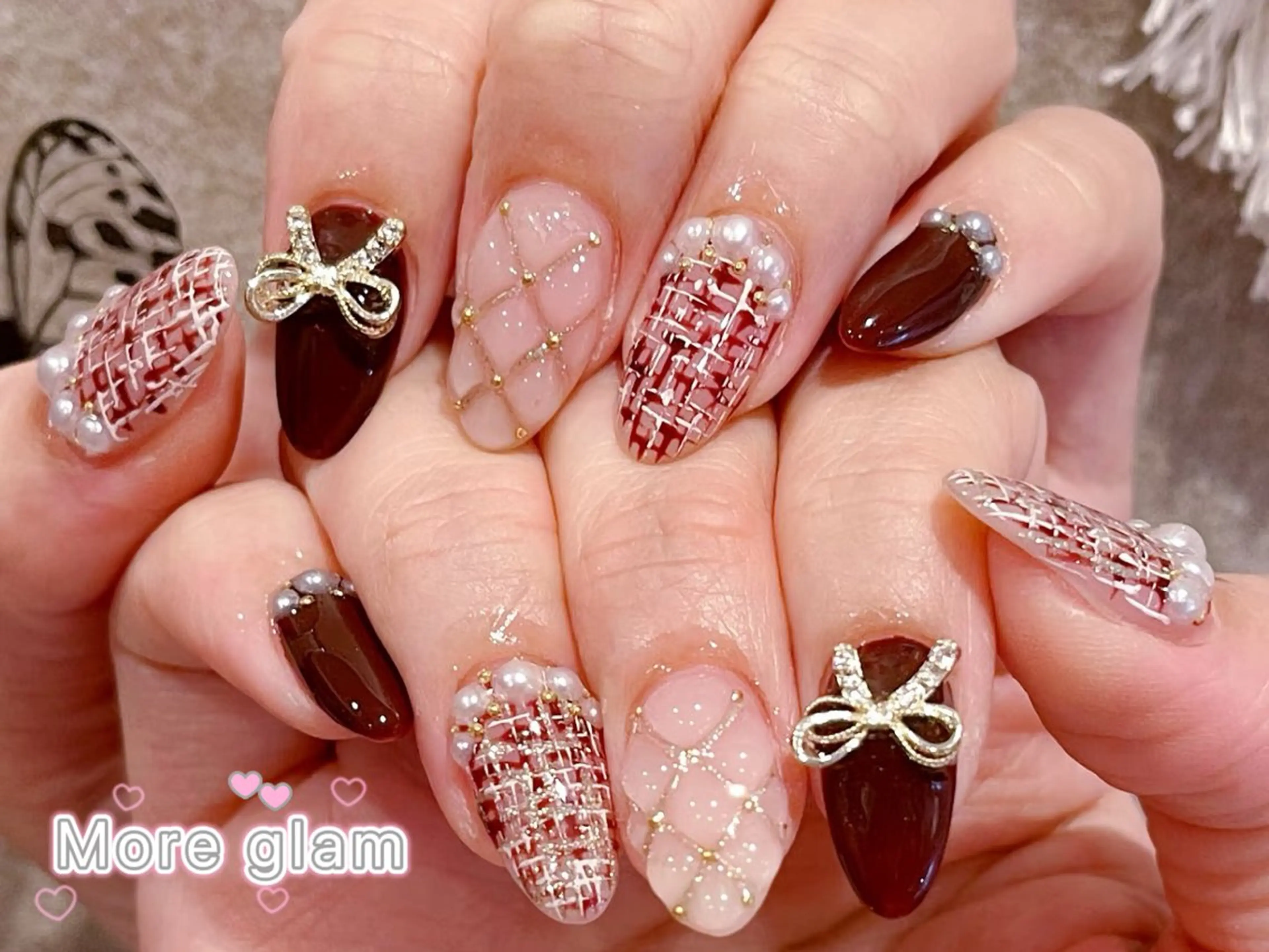 ネイル ボルドー ブラウン フレンチネイル オンブレフレンチ 冬ネイル ハンドネイル More Glam 池袋東口店のネイルデザイン