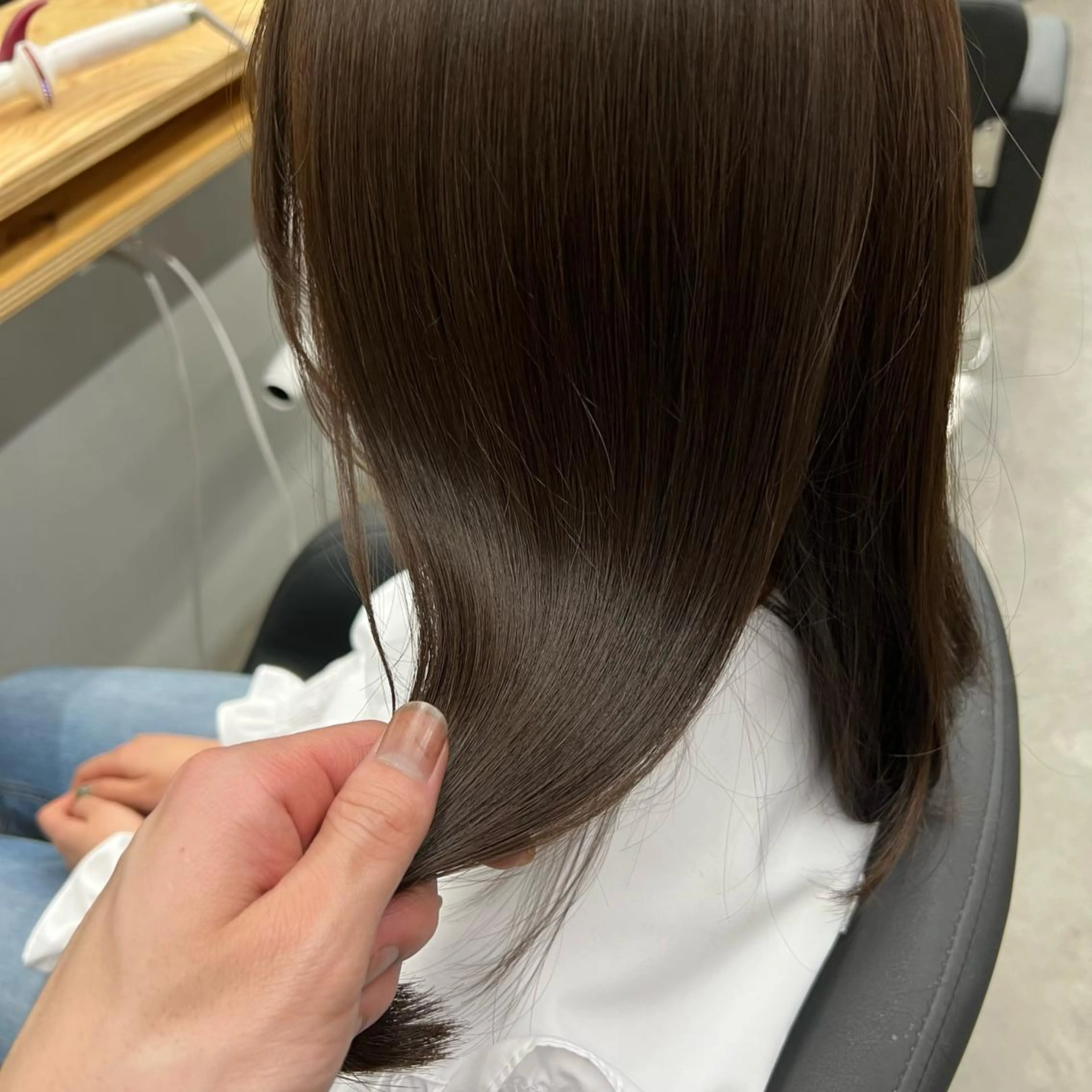 セミロング カラー アッシュ アッシュブラウン ブラウンカラー カット ヘアカラー トリートメント お顔まわりカット🌱 emo.村松泉綺のヘアスタイル
