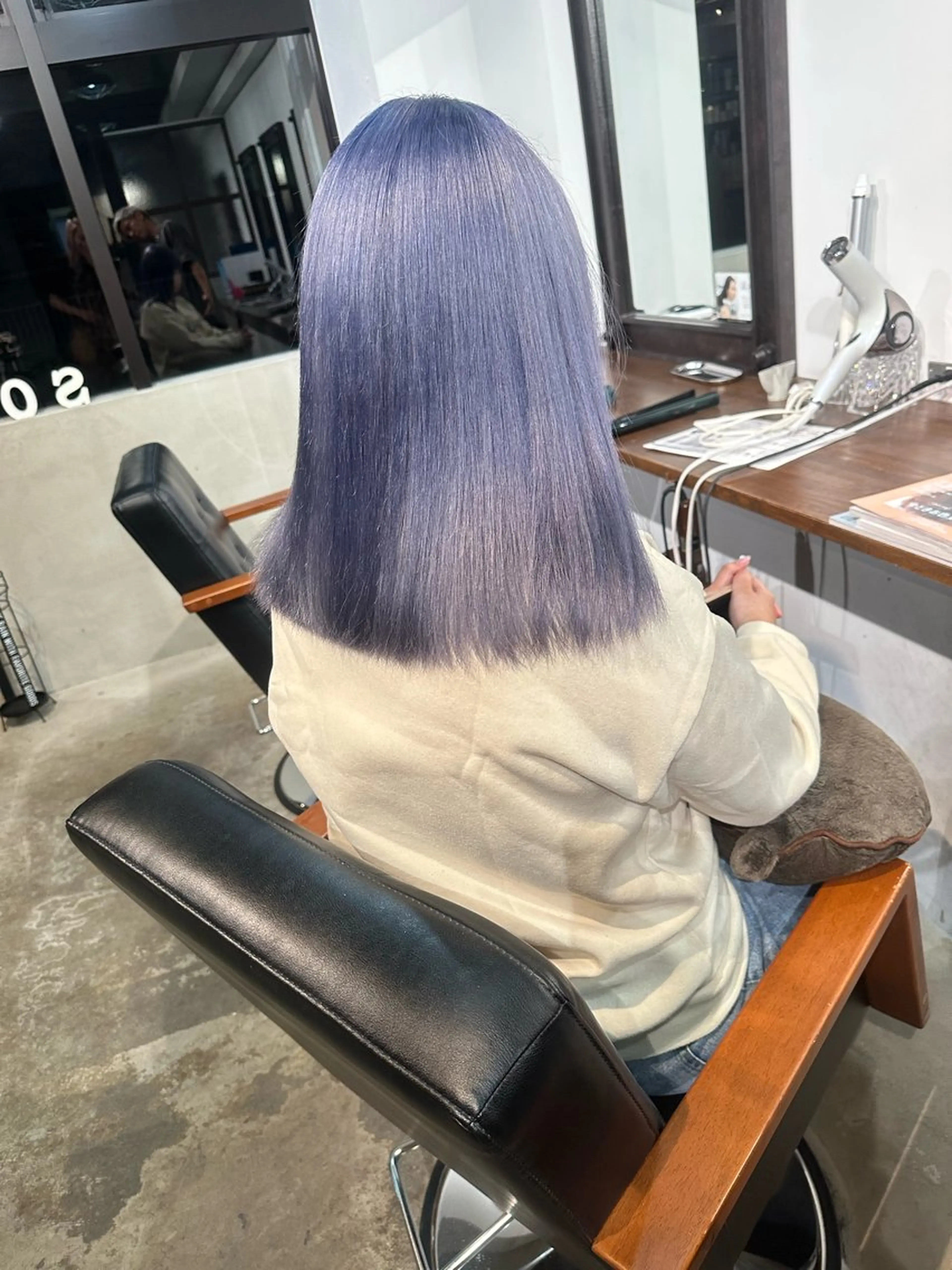 ロング ヘアカラー トリートメント Baby美容師 Ninaのヘアスタイル