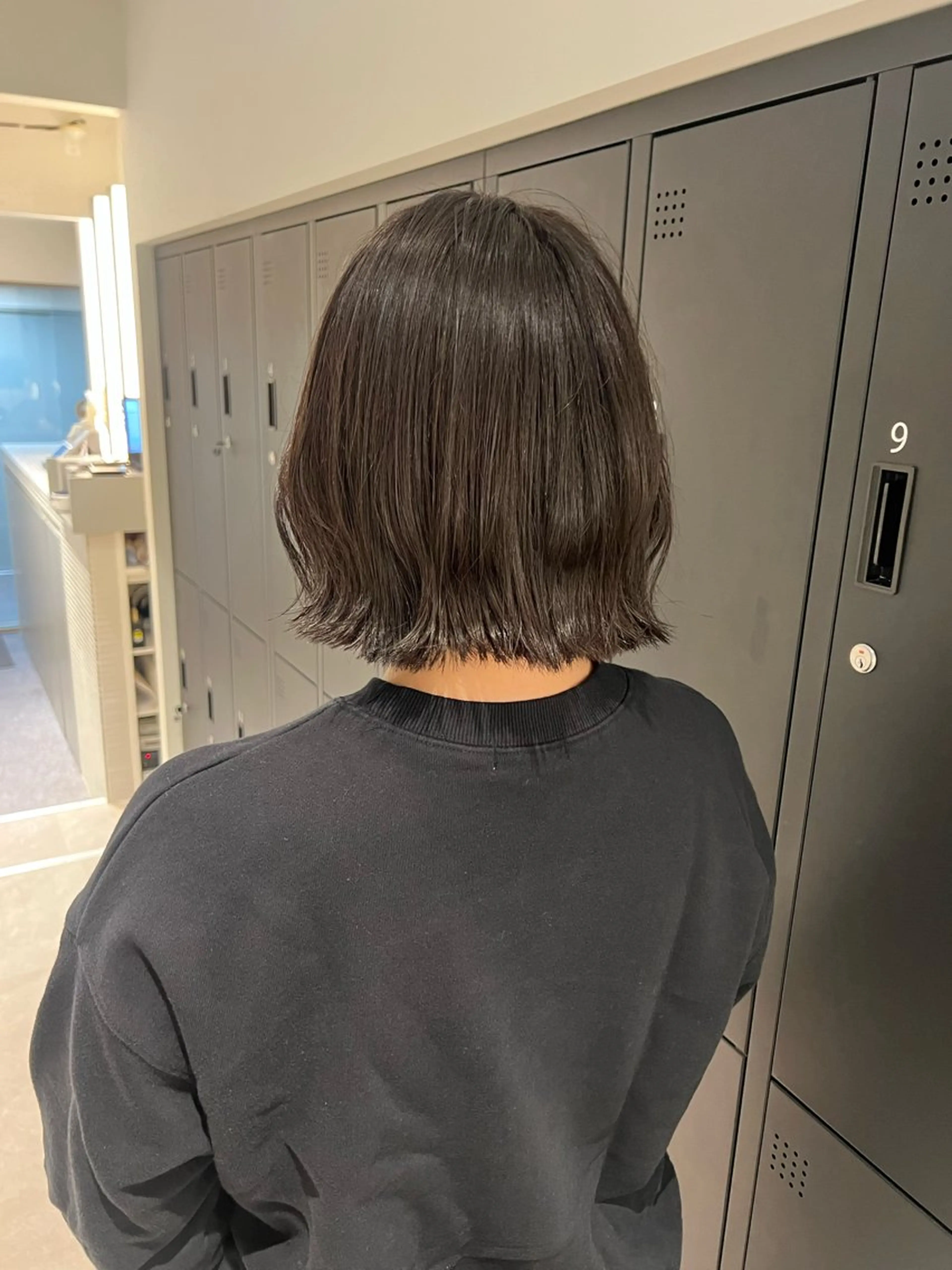 ショート カラー ヘアアレンジ ボブ 外ハネヘア カット ヘアカラー トリートメント 暗髪カラー🫐パーマ おくだりんかのヘアスタイル