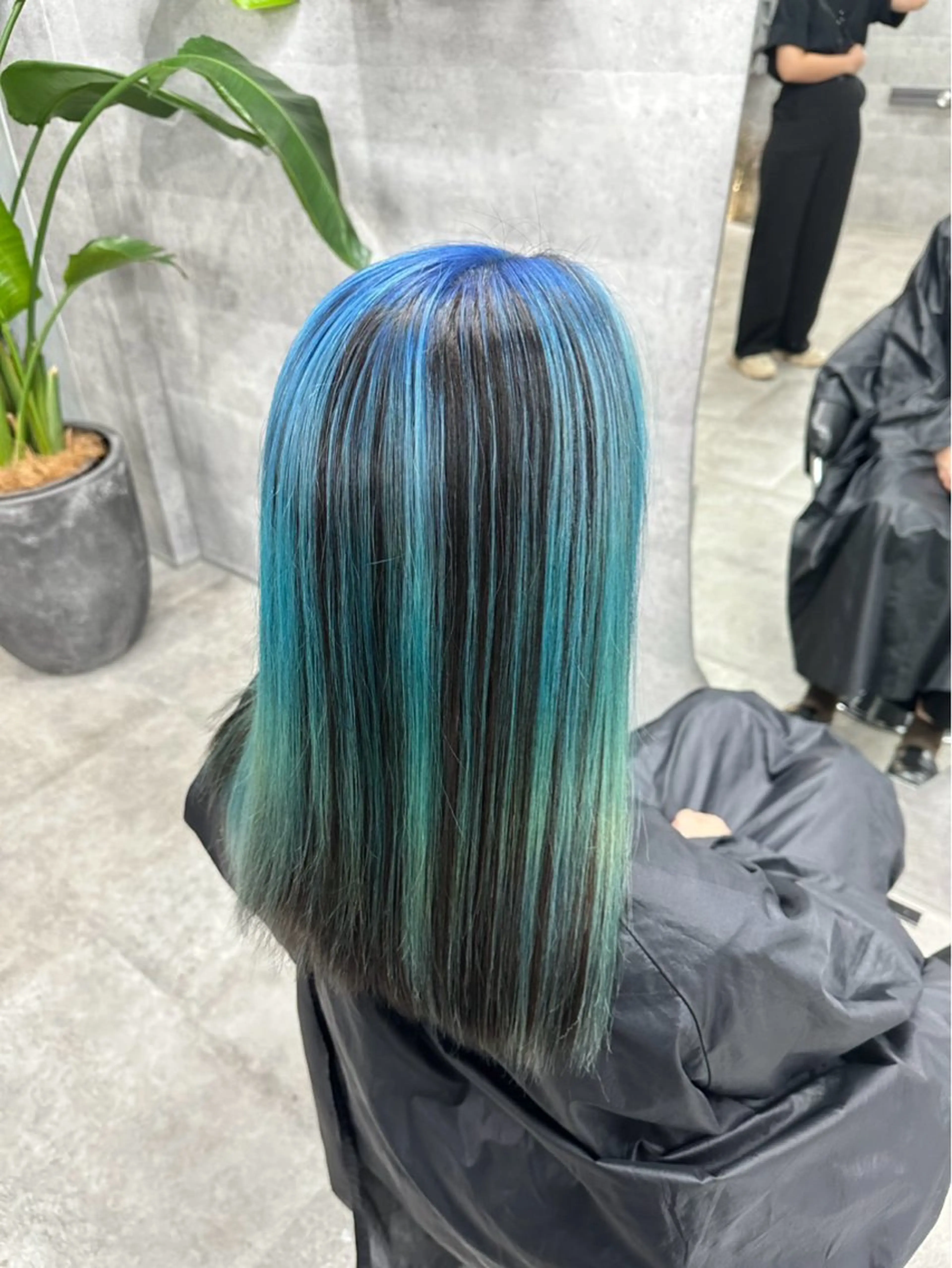 セミロング カラー NOOS omotesando所属・あなたのお悩み改善" You"💚❤️💛のヘアスタイル