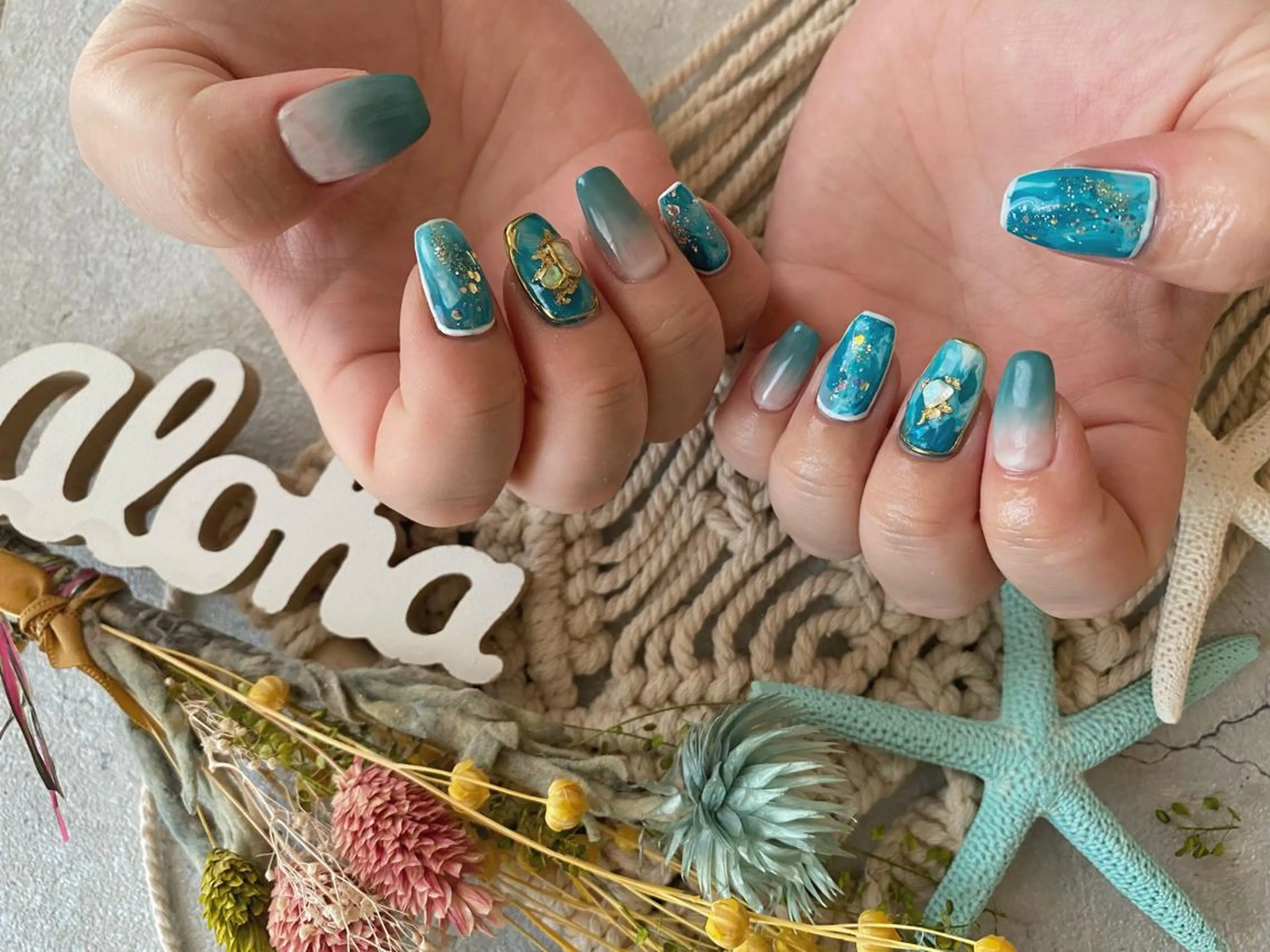 ネイル ハンドネイル ëmma nail_ by chulaのネイルデザイン