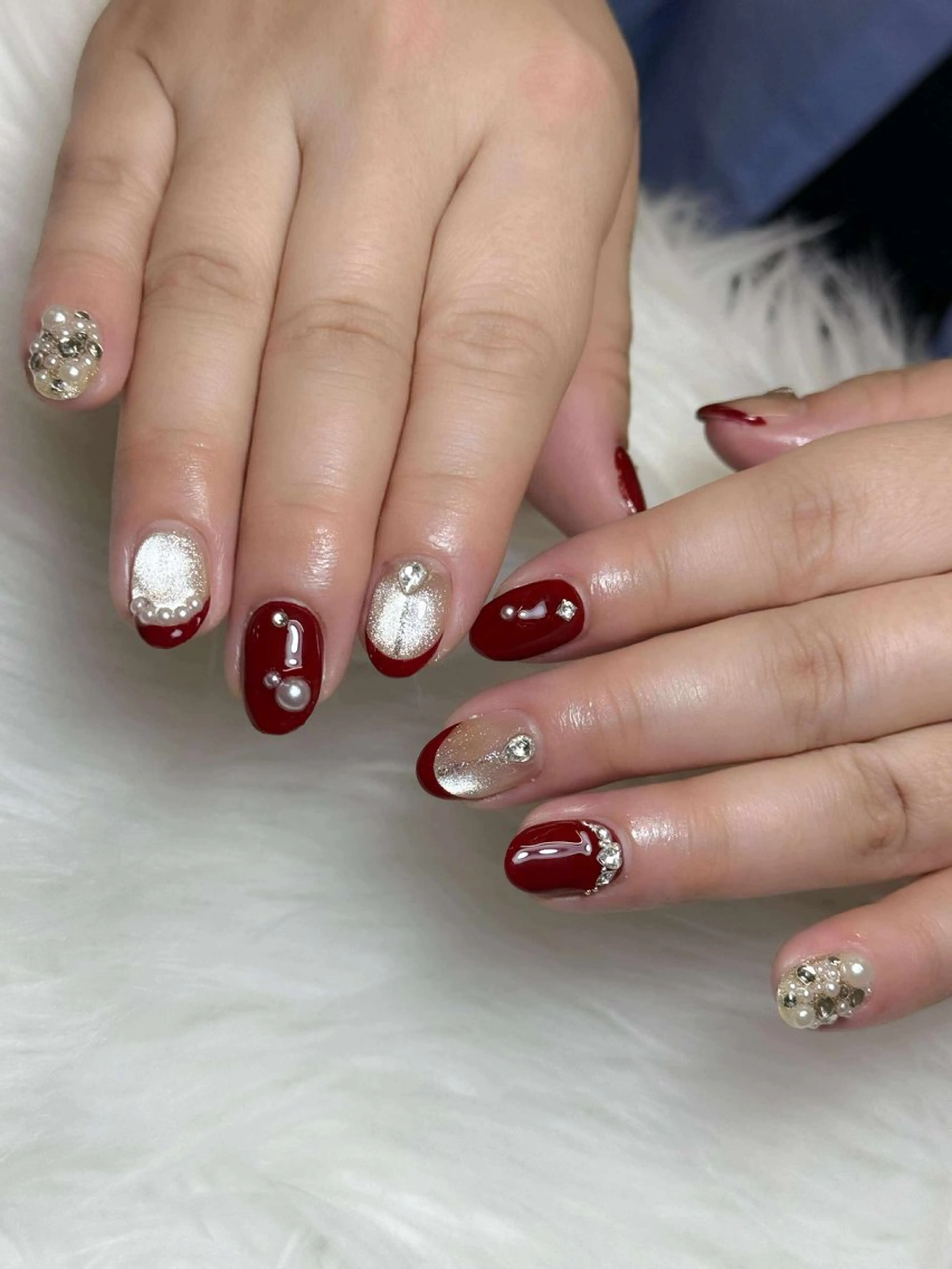 ネイル オーロラネイル チークネイル フットネイル フレンチネイル 韓国ネイル ハンドネイル Lumi Nail 新大久保3‘のネイルデザイン