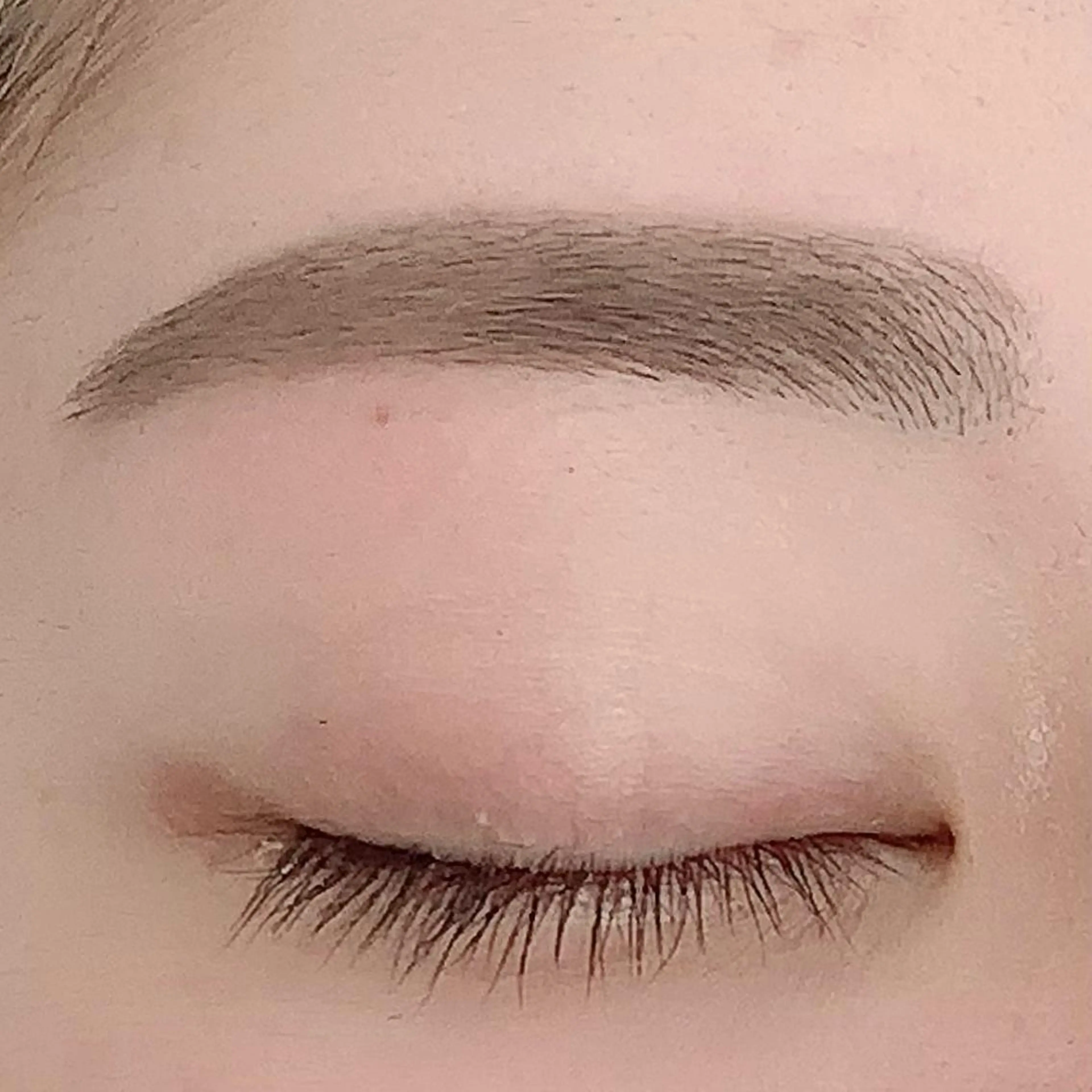 アイブロウ 眉毛ワックス脱毛 BellFlower Aki(眉・まつげ)のマツエク・マツパデザイン