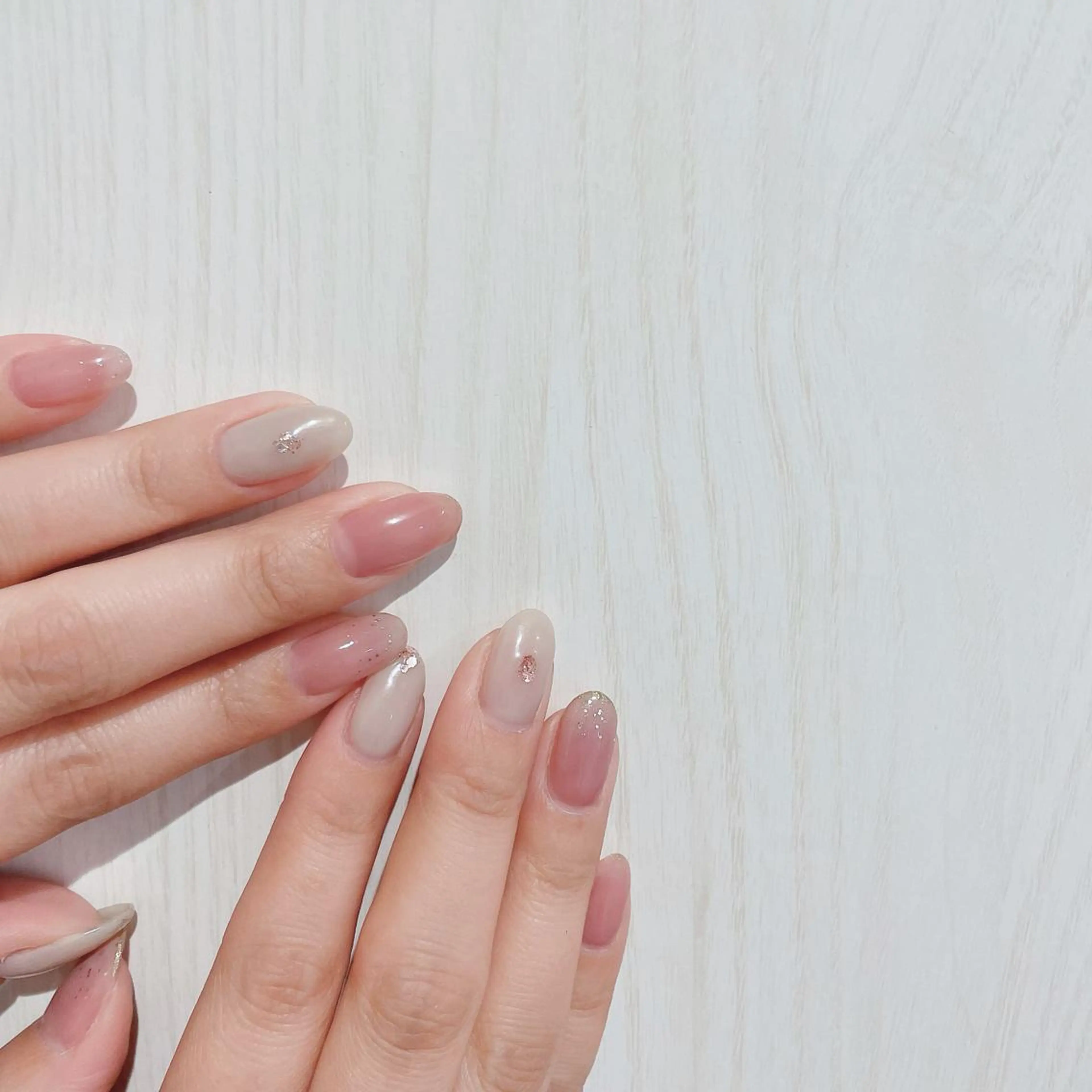 ネイル ラメ(グリッター) ワンカラーネイル 春ネイル かんの りなのネイルデザイン