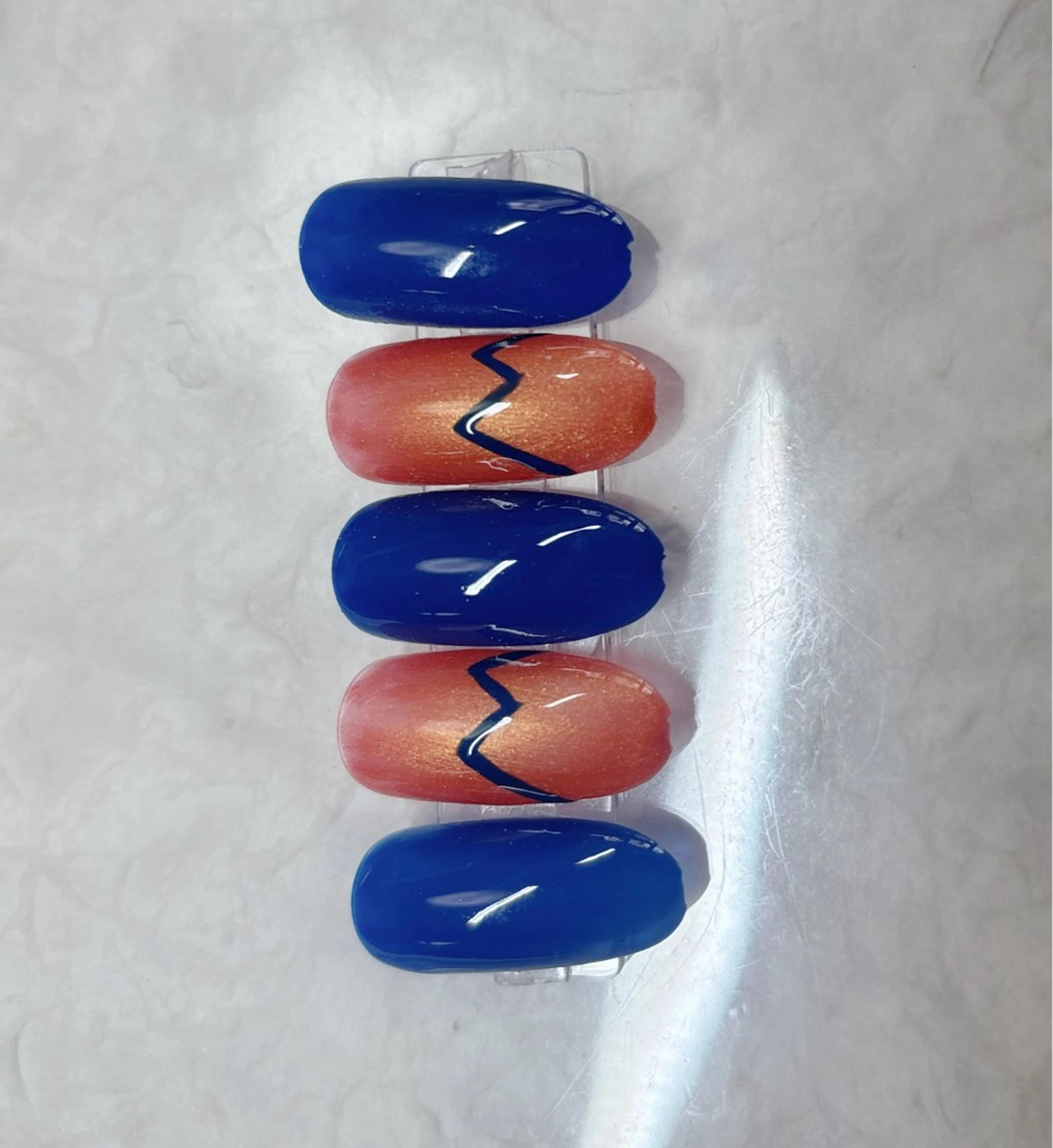 ネイル ハンドネイル kira  nail 静のネイルデザイン