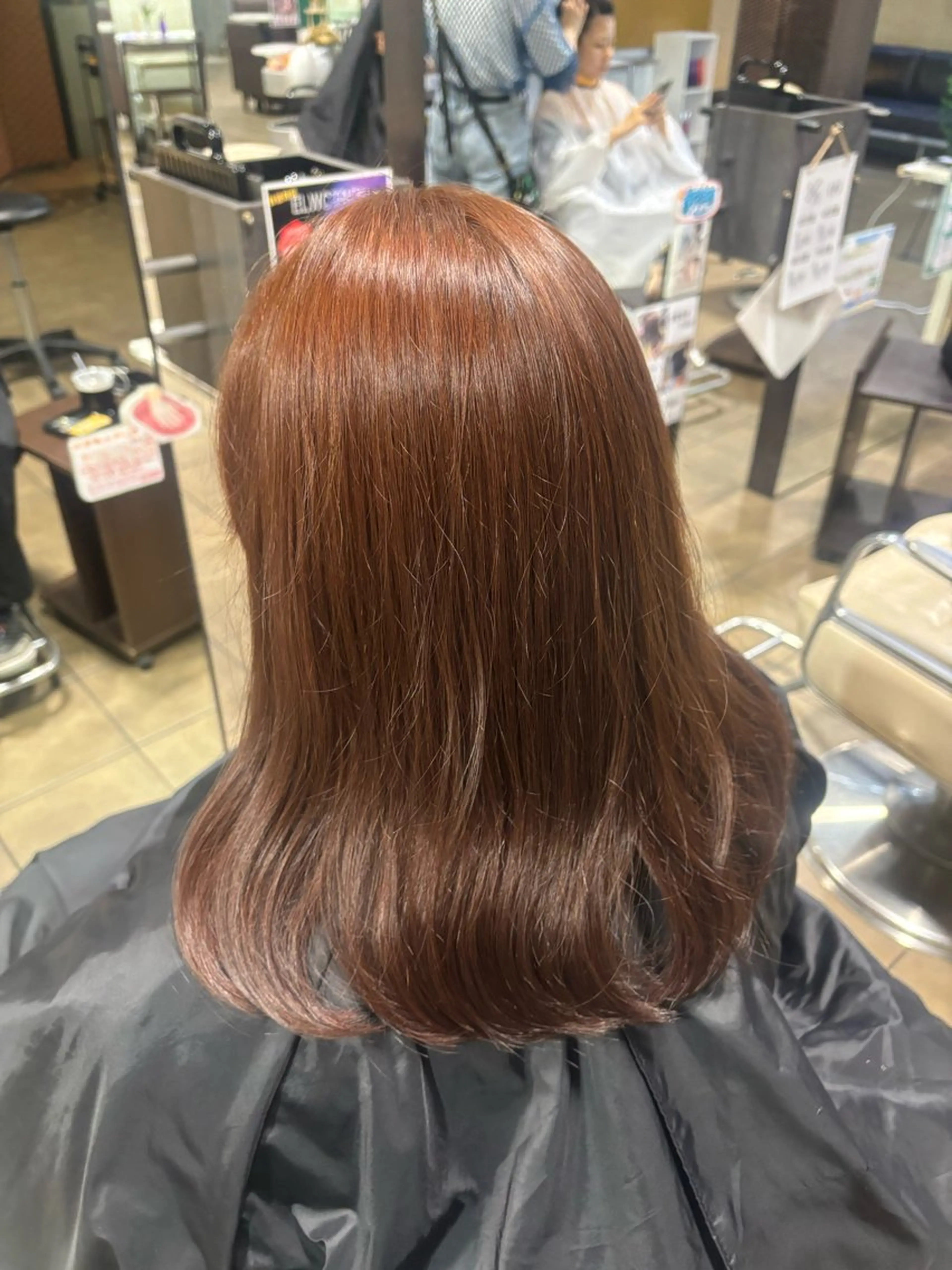 セミロング カラー soin de brace今里所属・茶谷 沙穂のヘアスタイル