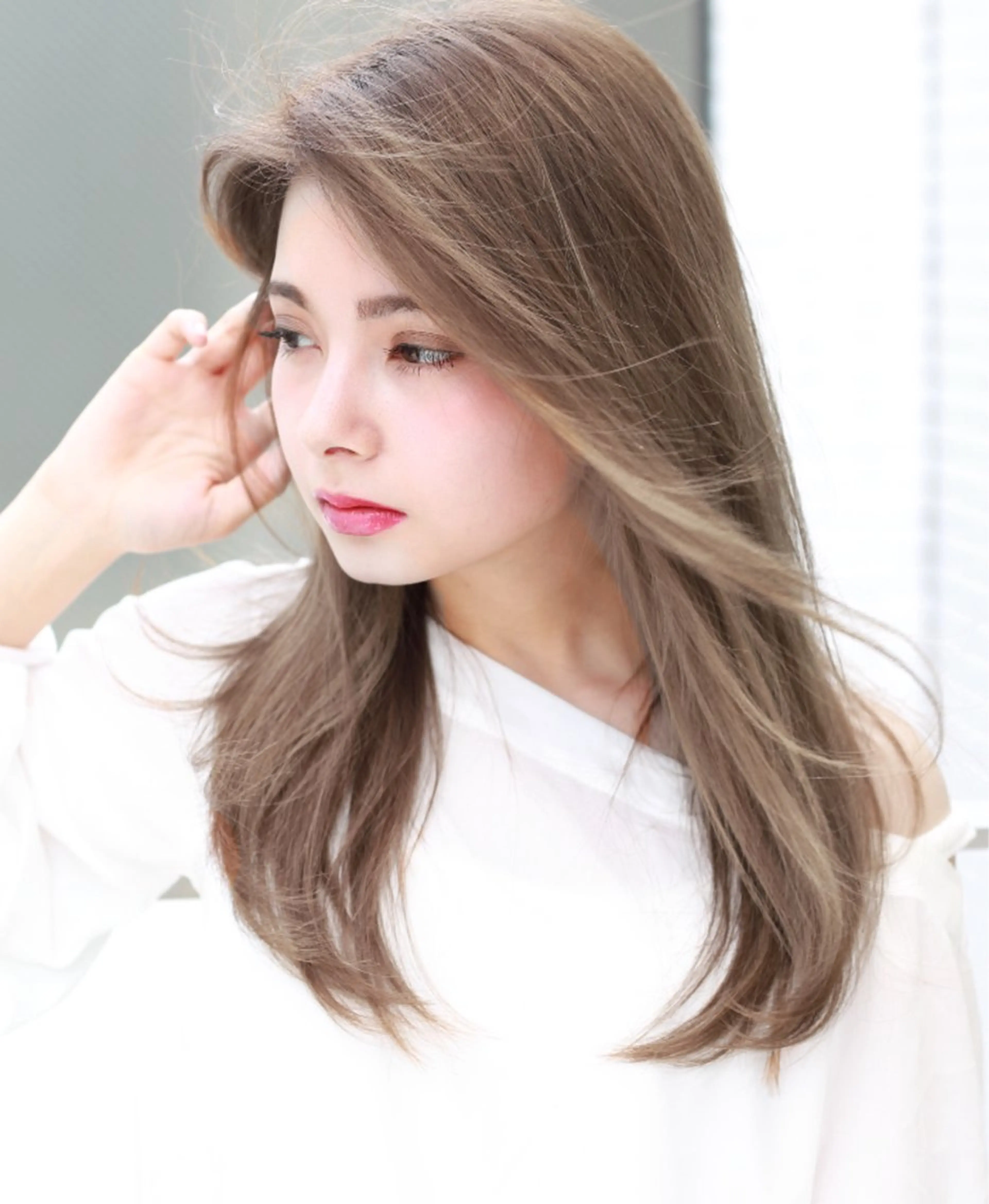 ロング カラー 韓国風ヘア 似合わせカット 小顔カット カット ヘアカラー トリートメント 透明感×髪質改善🧸 韓国ヘア　武田涼のヘアスタイル