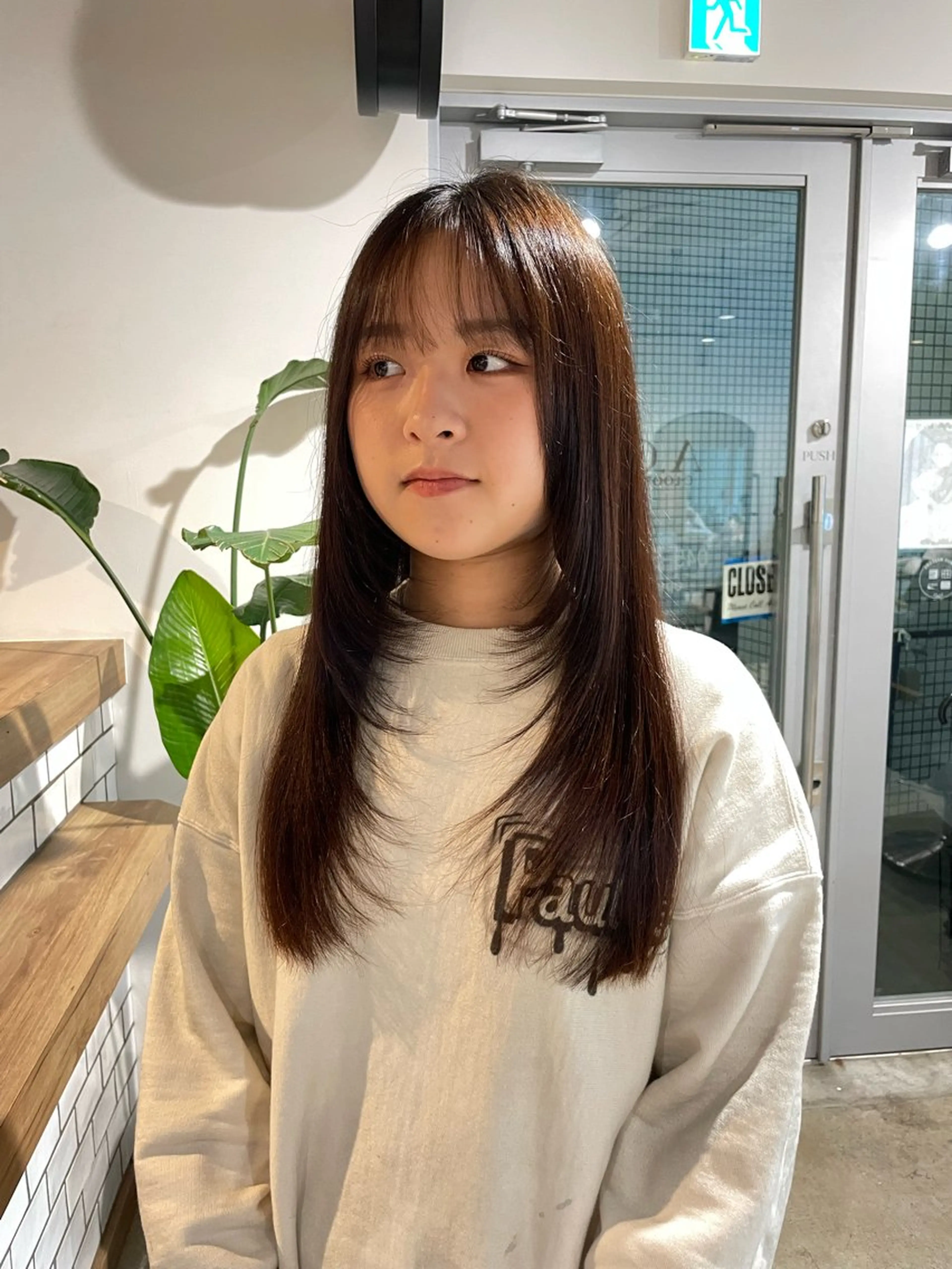ロング ロングレイヤー レイヤーカット ロング カット トリートメント 透明感カラー/ レイヤー/rinaのヘアスタイル