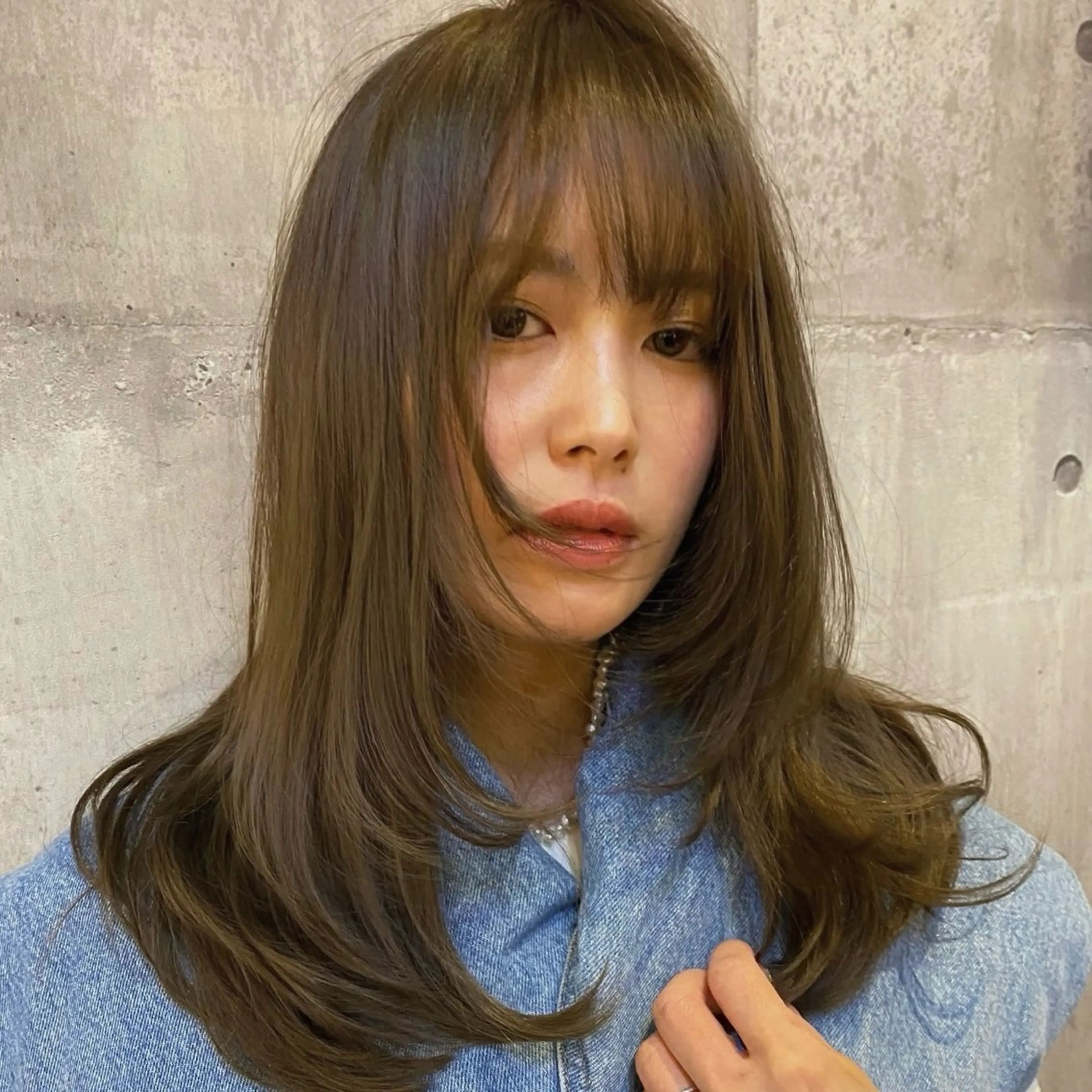 ロング くびれヘア 顔周りカット 韓国風ヘア レイヤーカット 似合わせカット カット トリートメント 比嘉 陽のヘアスタイル