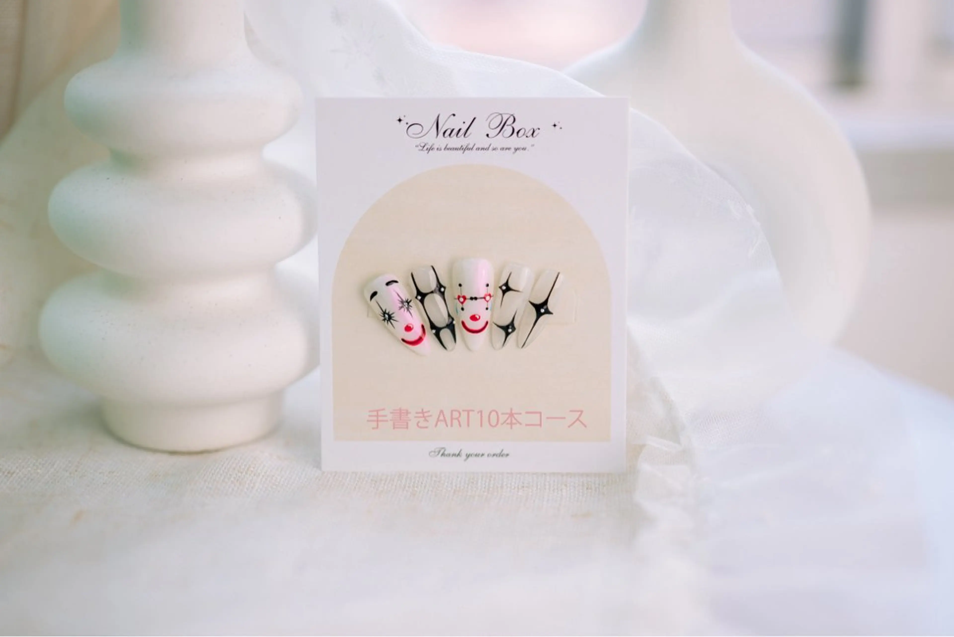 ミディアム ハンドネイル N2.nail所属・N2 nailのネイルデザイン