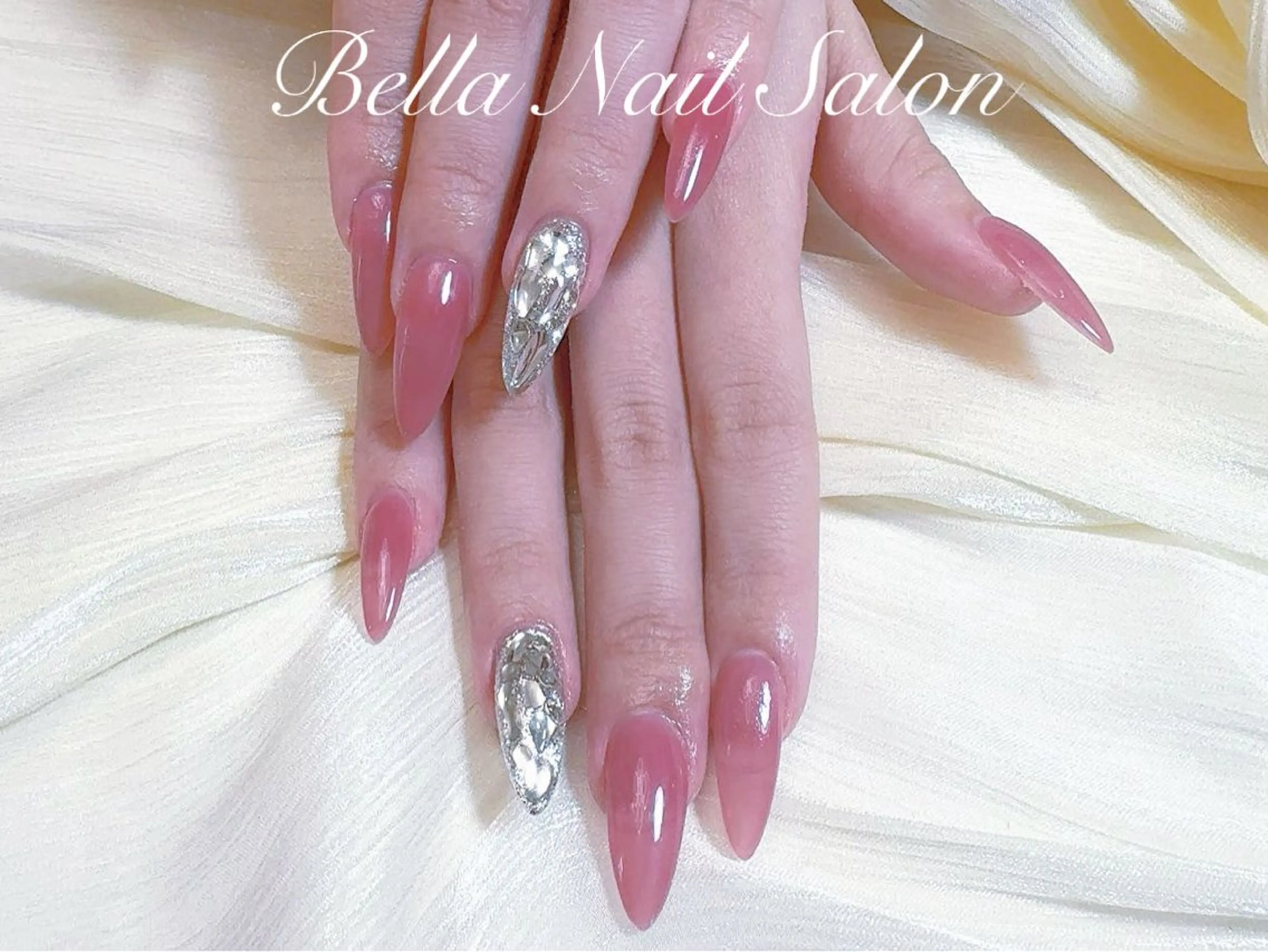 ネイル Bella Nail Salon 【パラジェル／フィルイン／長さ出し】所属・Bella Nail Salon NANAのネイルデザイン