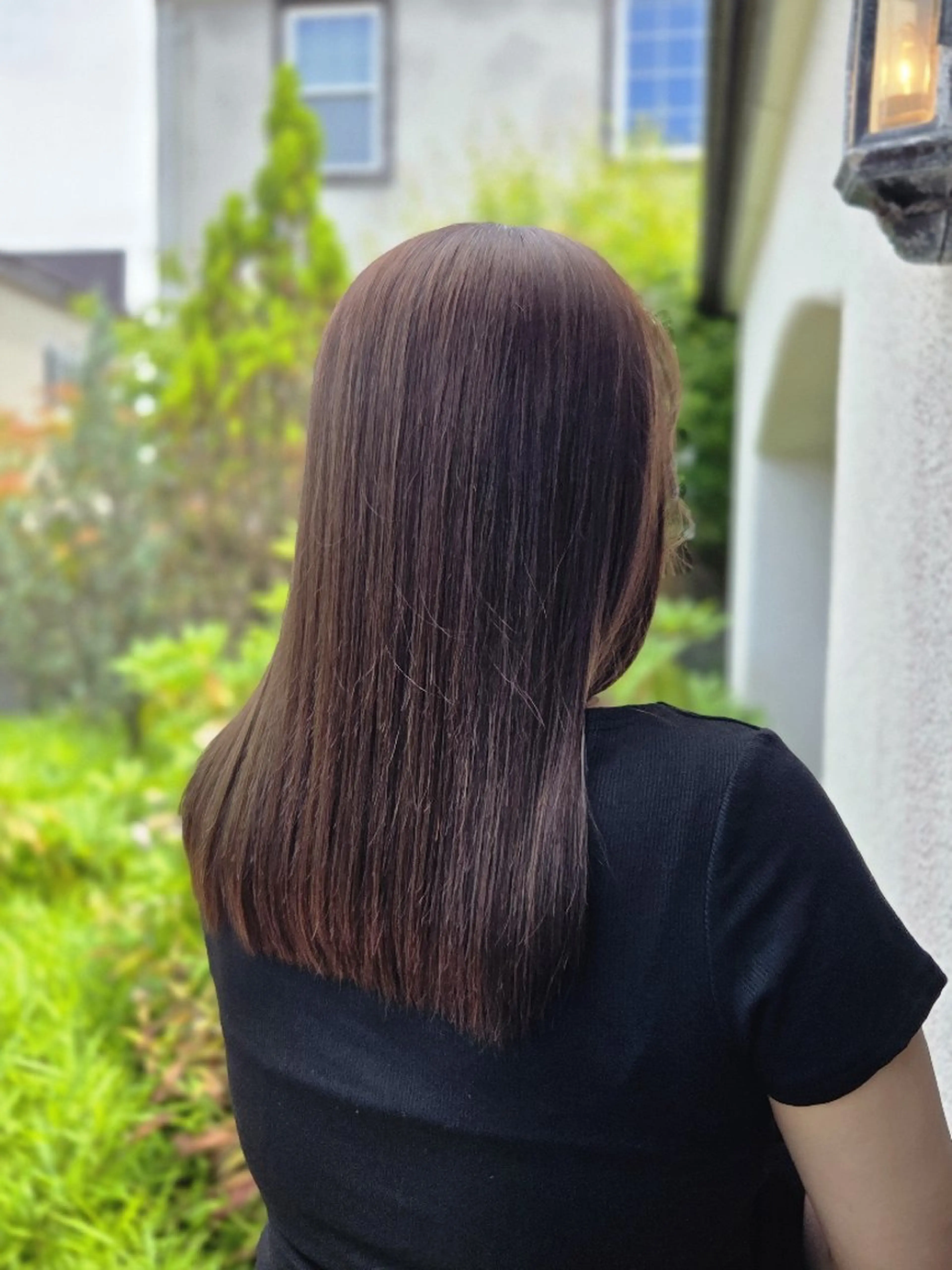 セミロング カラー ブラウンカラー バイオレットカラー バイオレットブラウン カット ヘアカラー トリートメント 松江 幸世のヘアスタイル