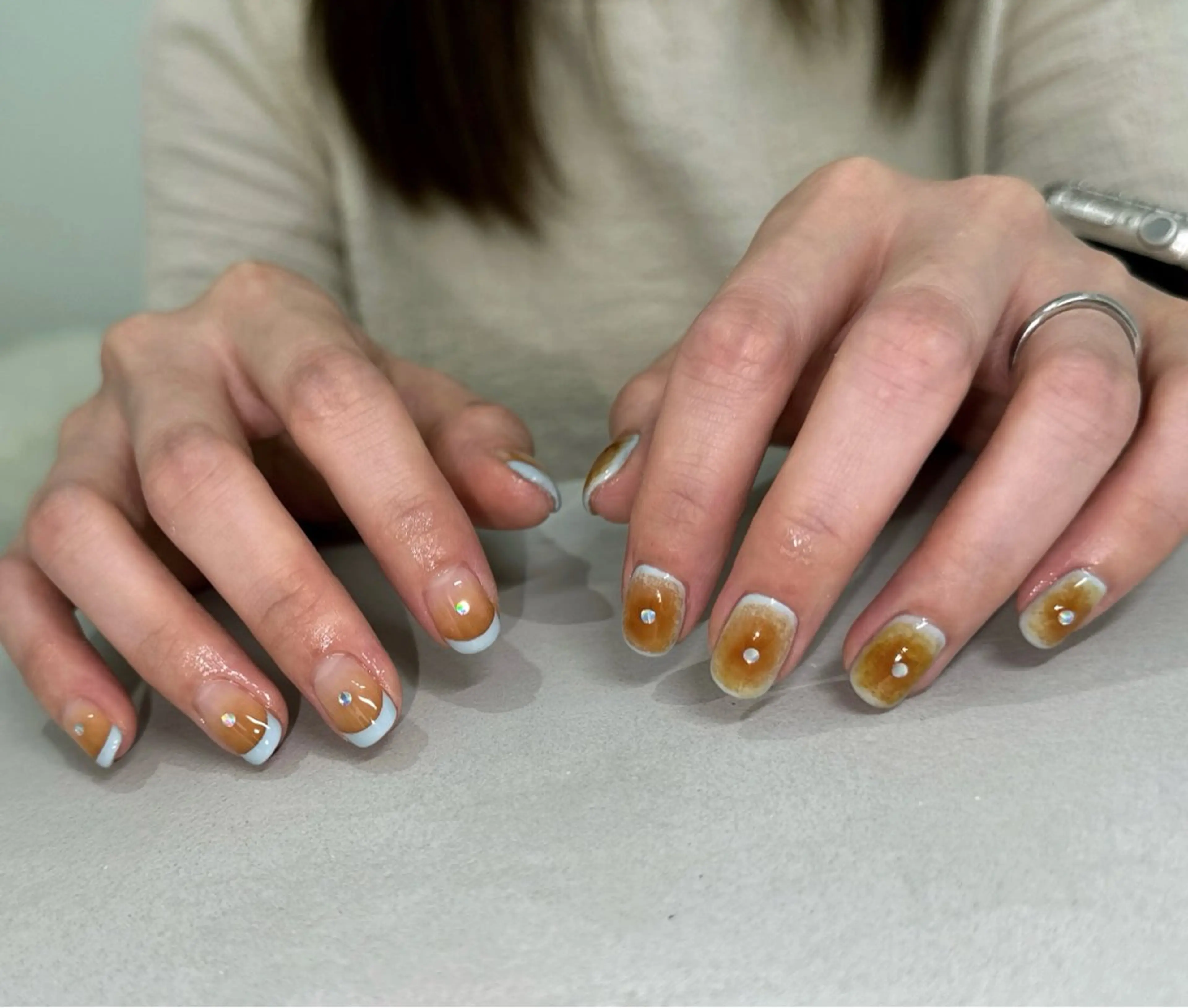 ネイル フレンチネイル ニュアンスネイル 夏ネイル ハンドネイル ハンドケア num-fi Aiのネイルデザイン