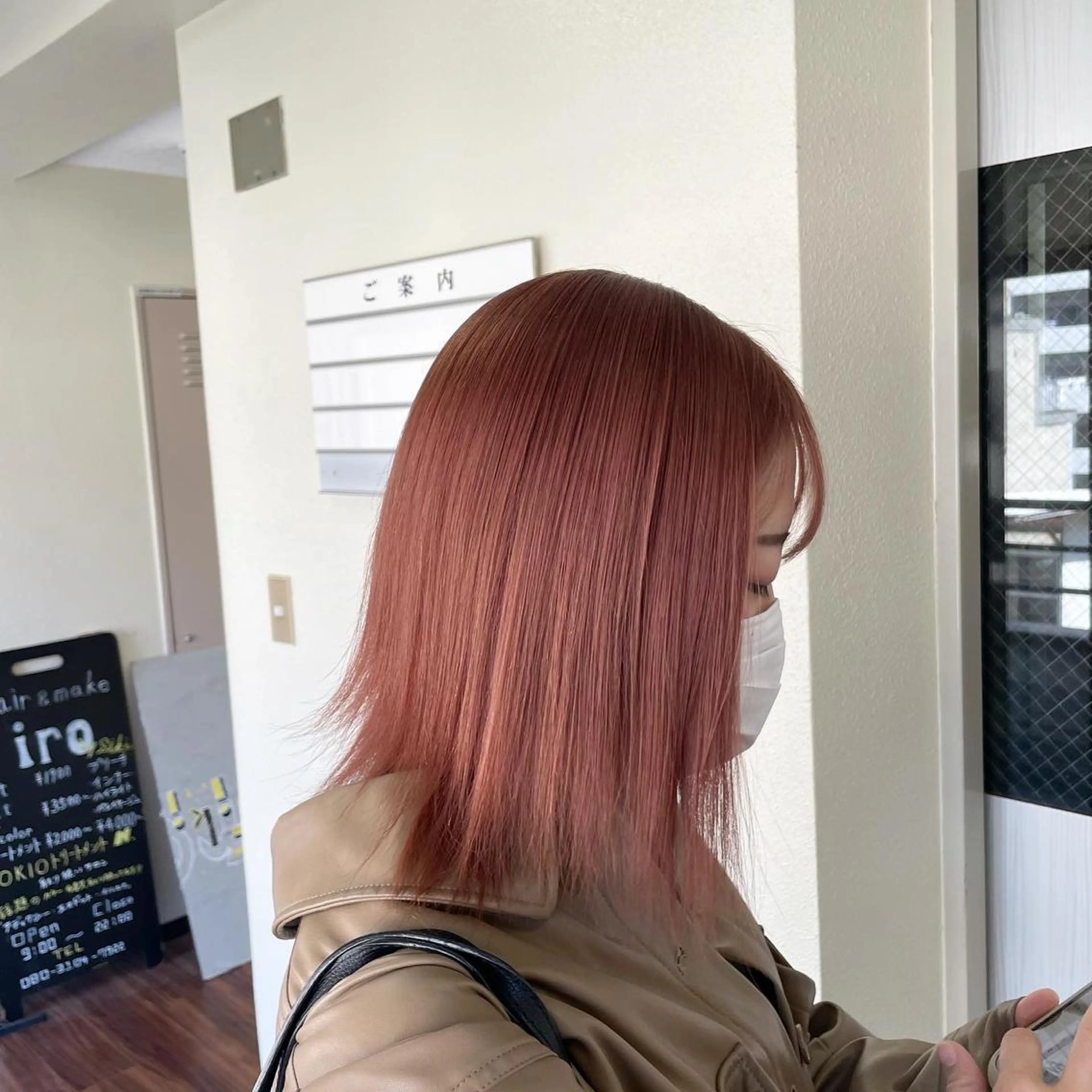 ミディアム カラー パーマ ヘアアレンジ メンズ キッズ ネイル マツエク・マツパ メンズブリーチ メンズハイライト メンズインナーカラー メンズ韓国風 ブリーチ ヘアカラー トリートメント ヘアセット 韓国ボブ/髪質改善 ニュアンス特化RYOのヘアスタイル