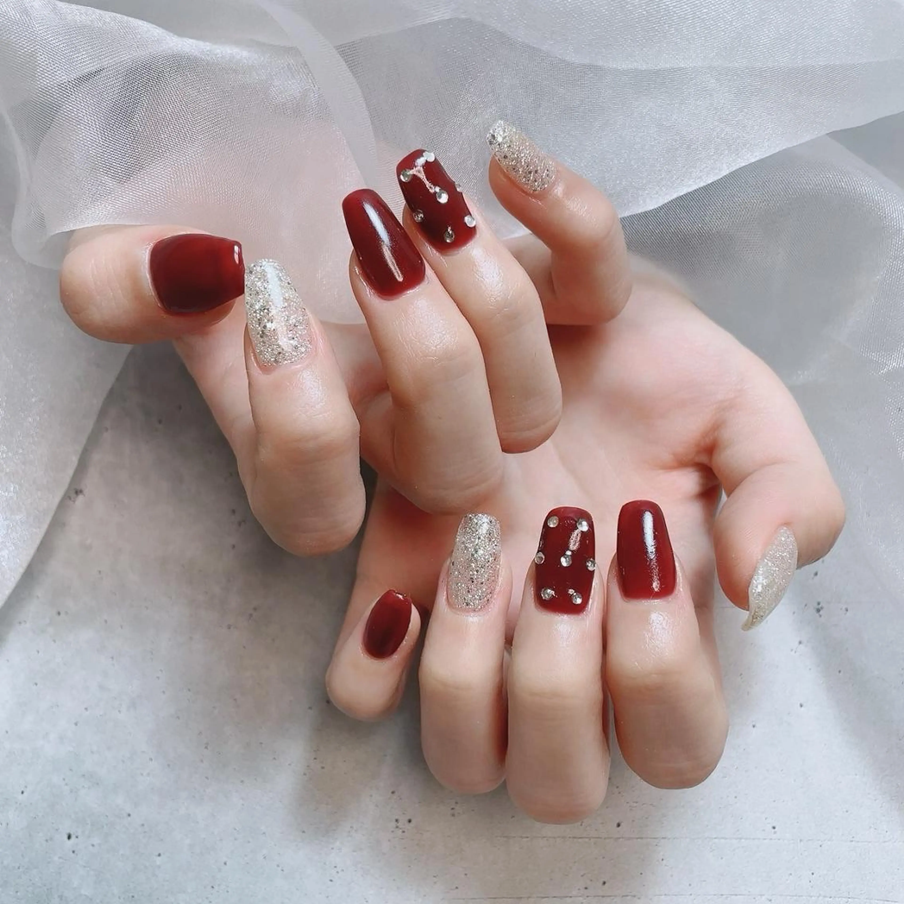 ネイル ストーンネイル ハンドネイル 🤎Yun nail salon🤎のネイルデザイン