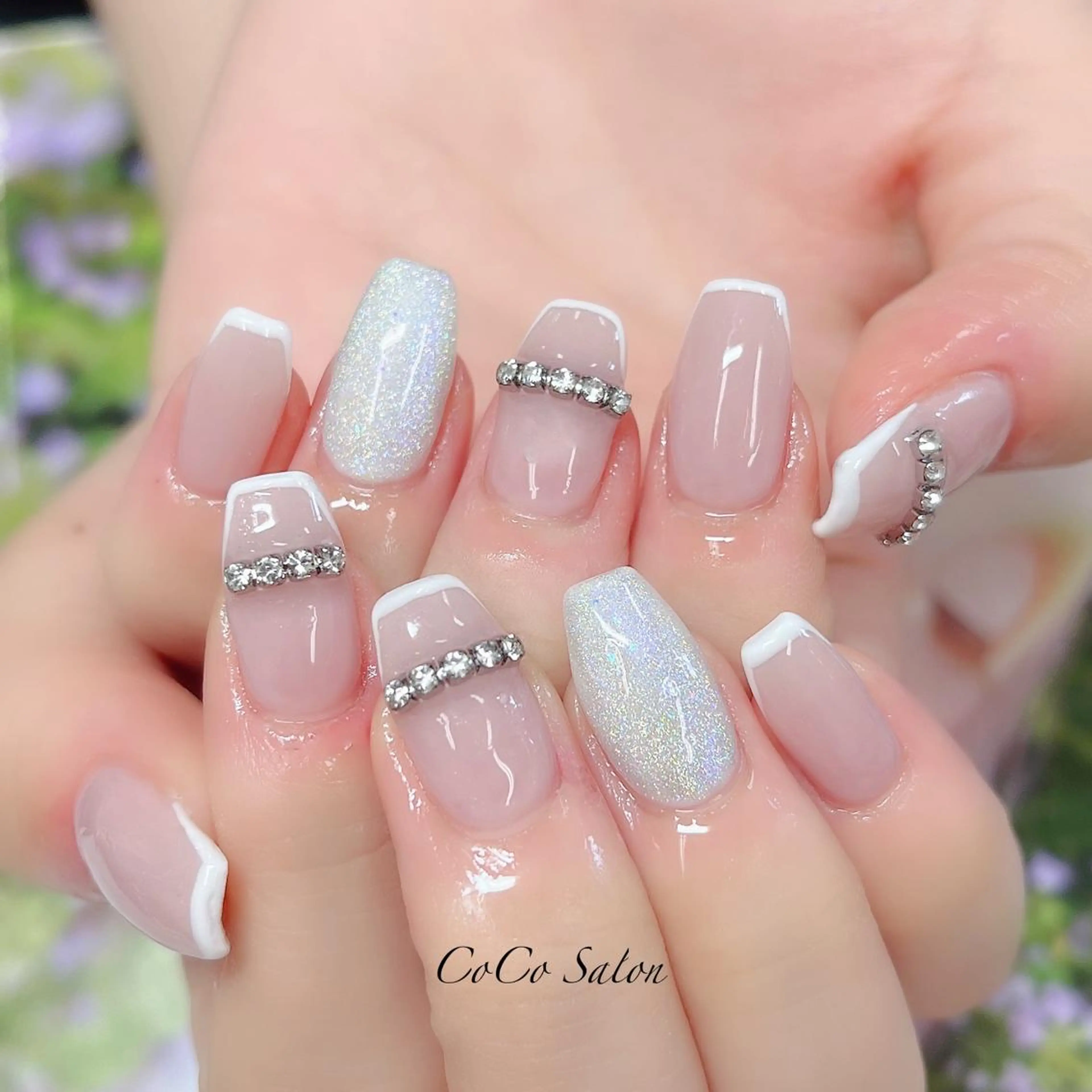 ネイル 長さ出し フレンチネイル ジェルネイル キラキラネイル マグネットネイル ハンドネイル CoCoSalon ネイル/まつ毛予約のネイルデザイン