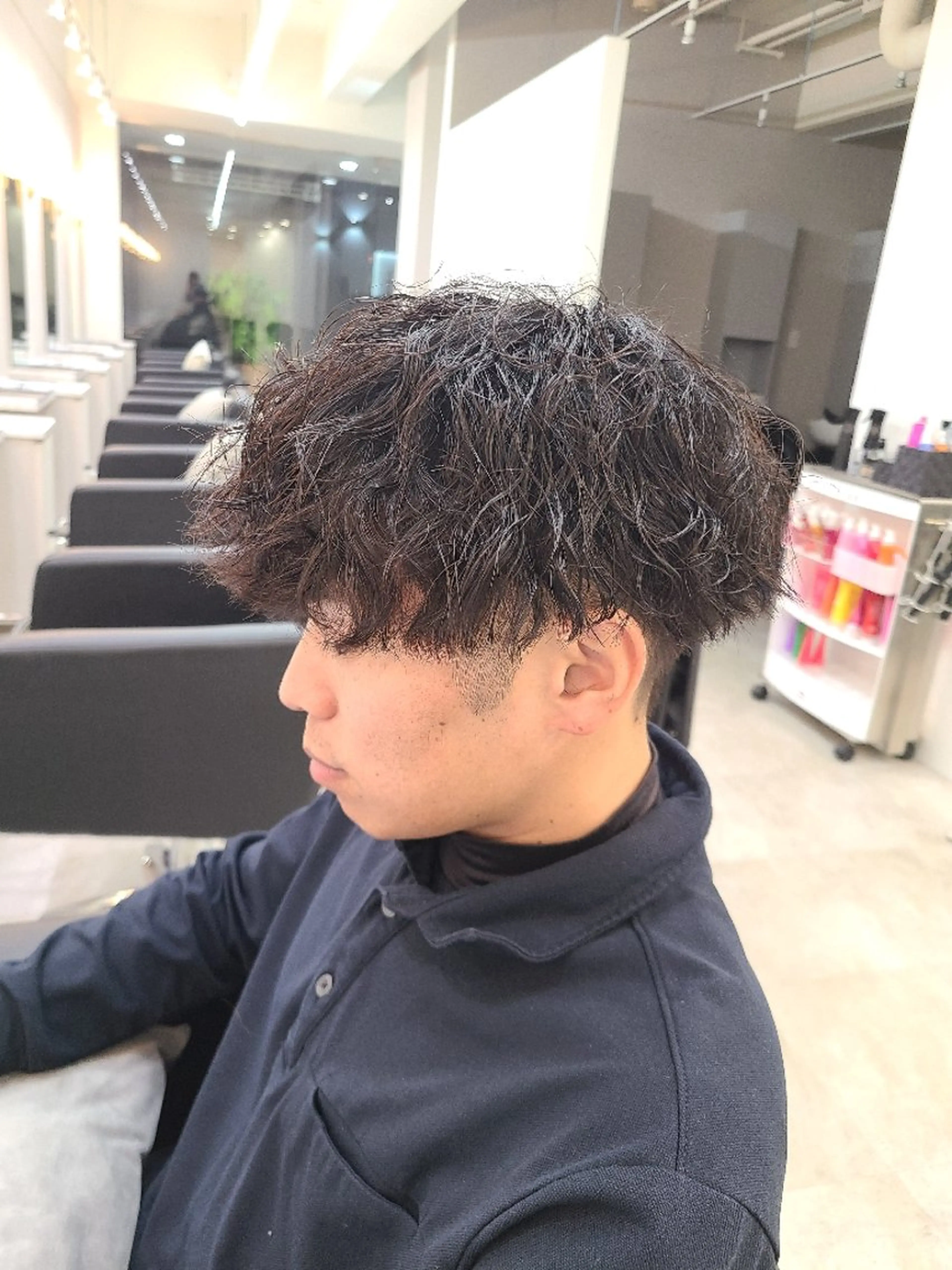 ショート パーマ メンズ カット パーマ 桐島 令奈のヘアスタイル