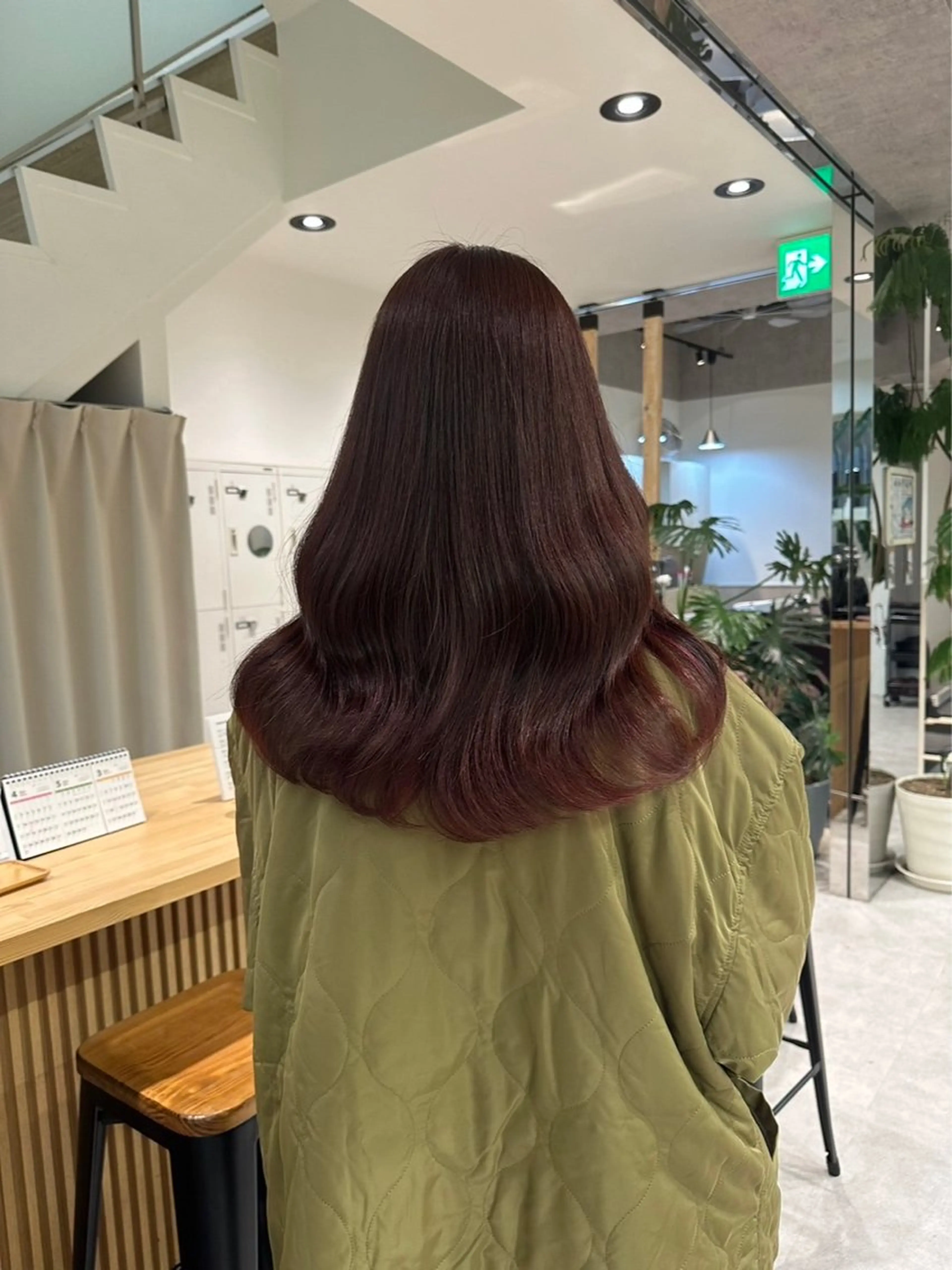 ロング omocha umiのヘアスタイル