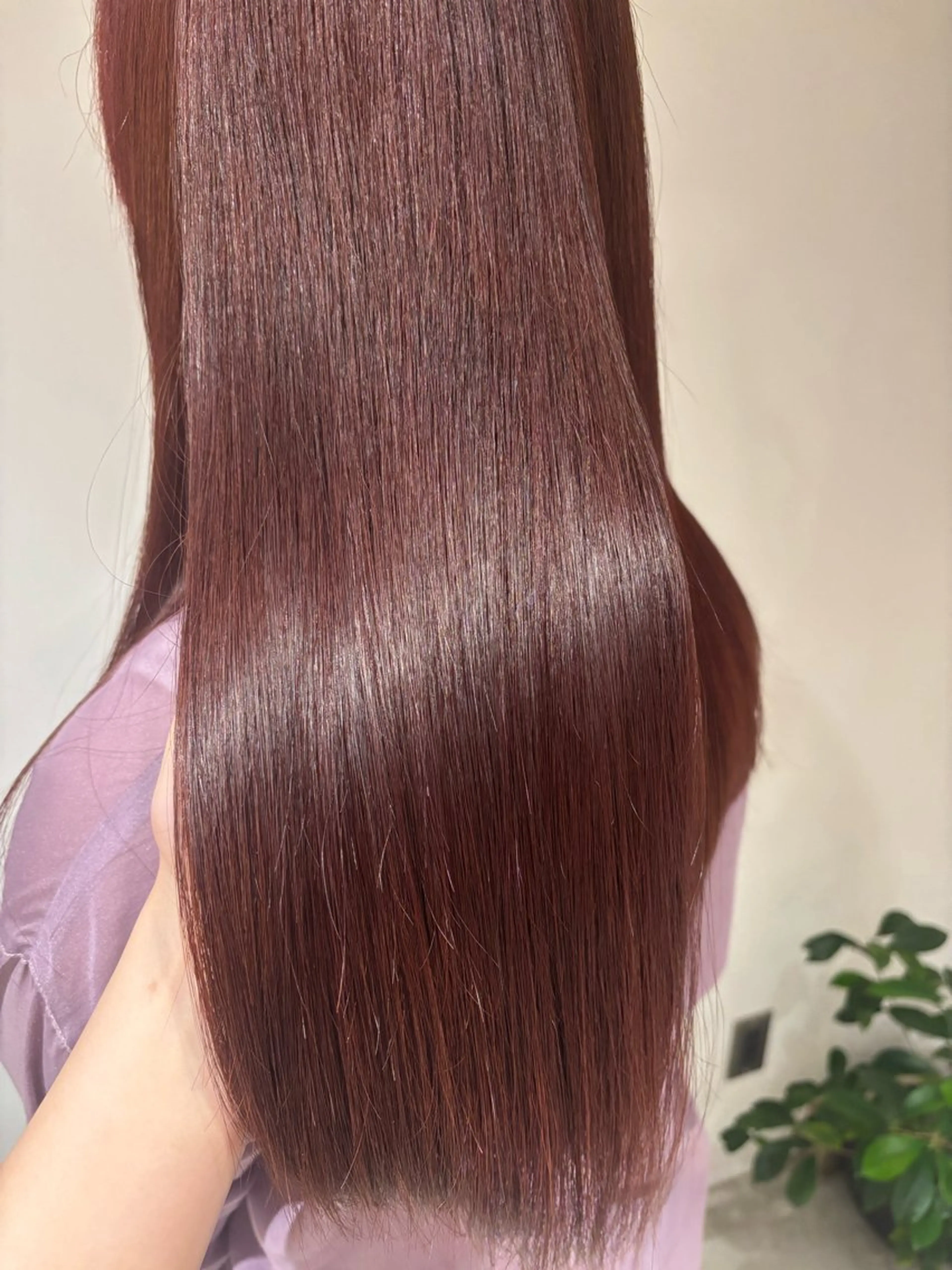 ロング カラー ピンクカラー レッドカラー バイオレットカラー カット ヘアカラー パライソ南公園店 神津 由依のヘアスタイル