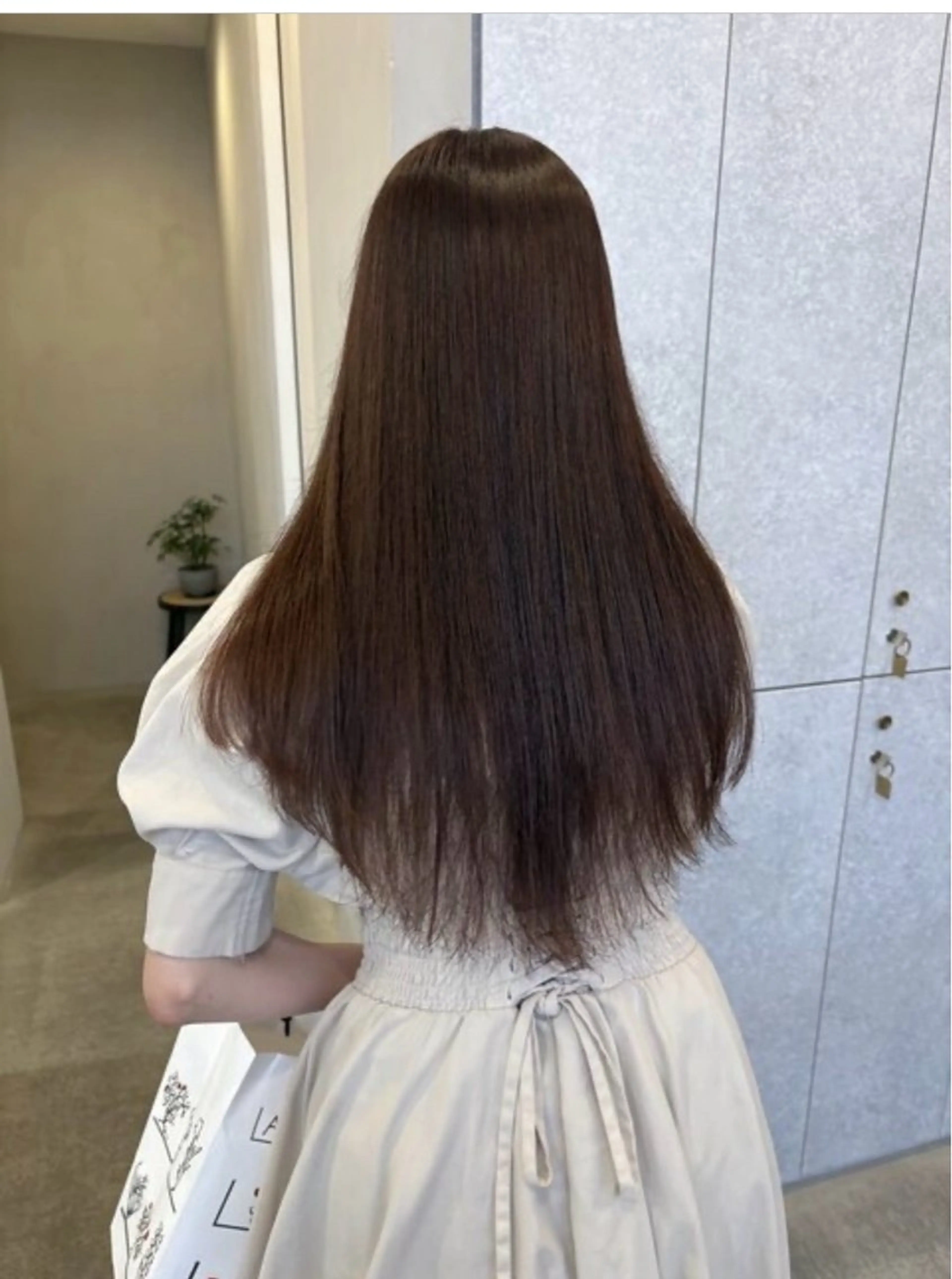 ロング カラー runa｜color × straightのヘアスタイル