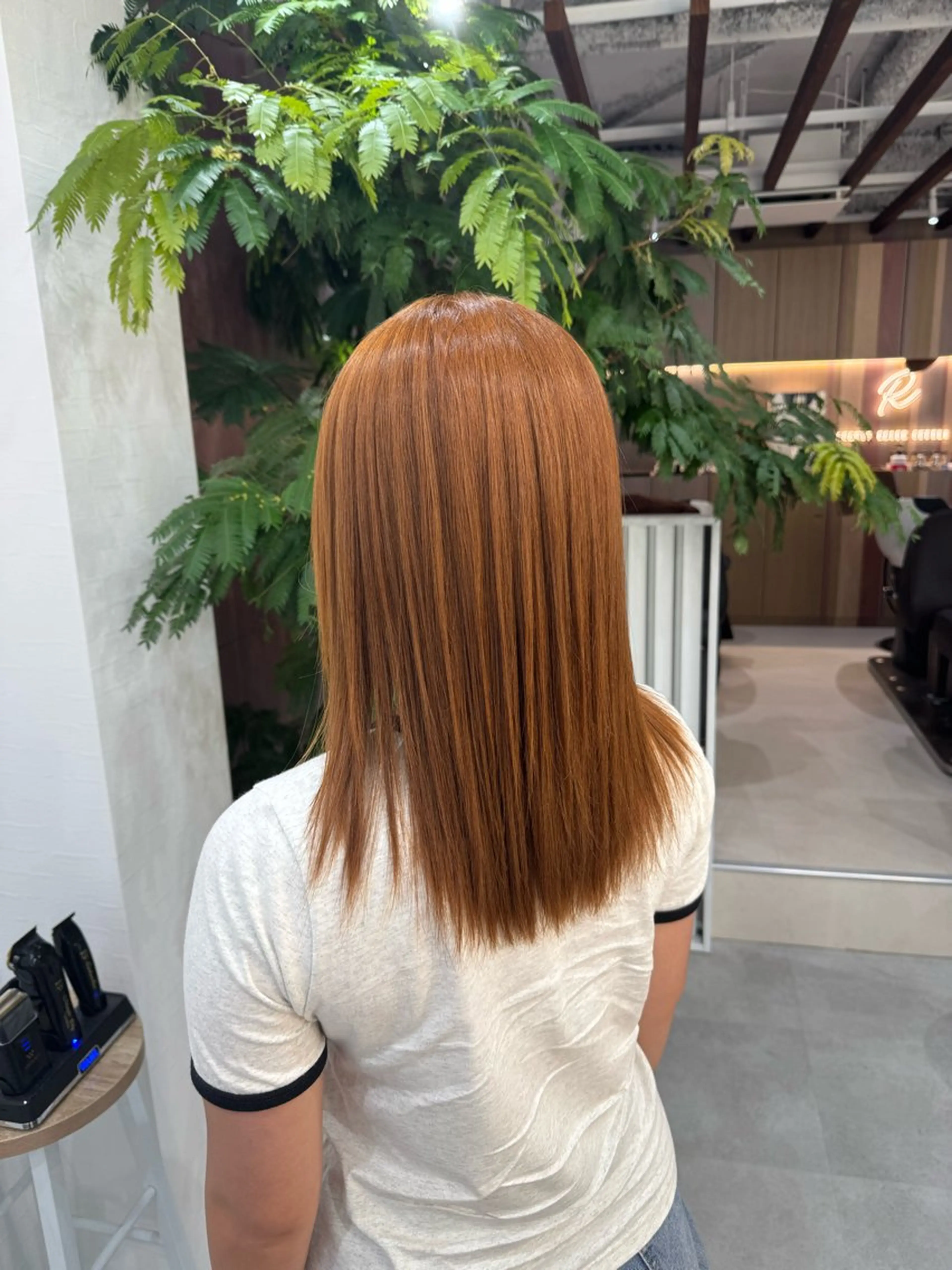 セミロング ヘアカラー R BEAUTY MAIのヘアスタイル