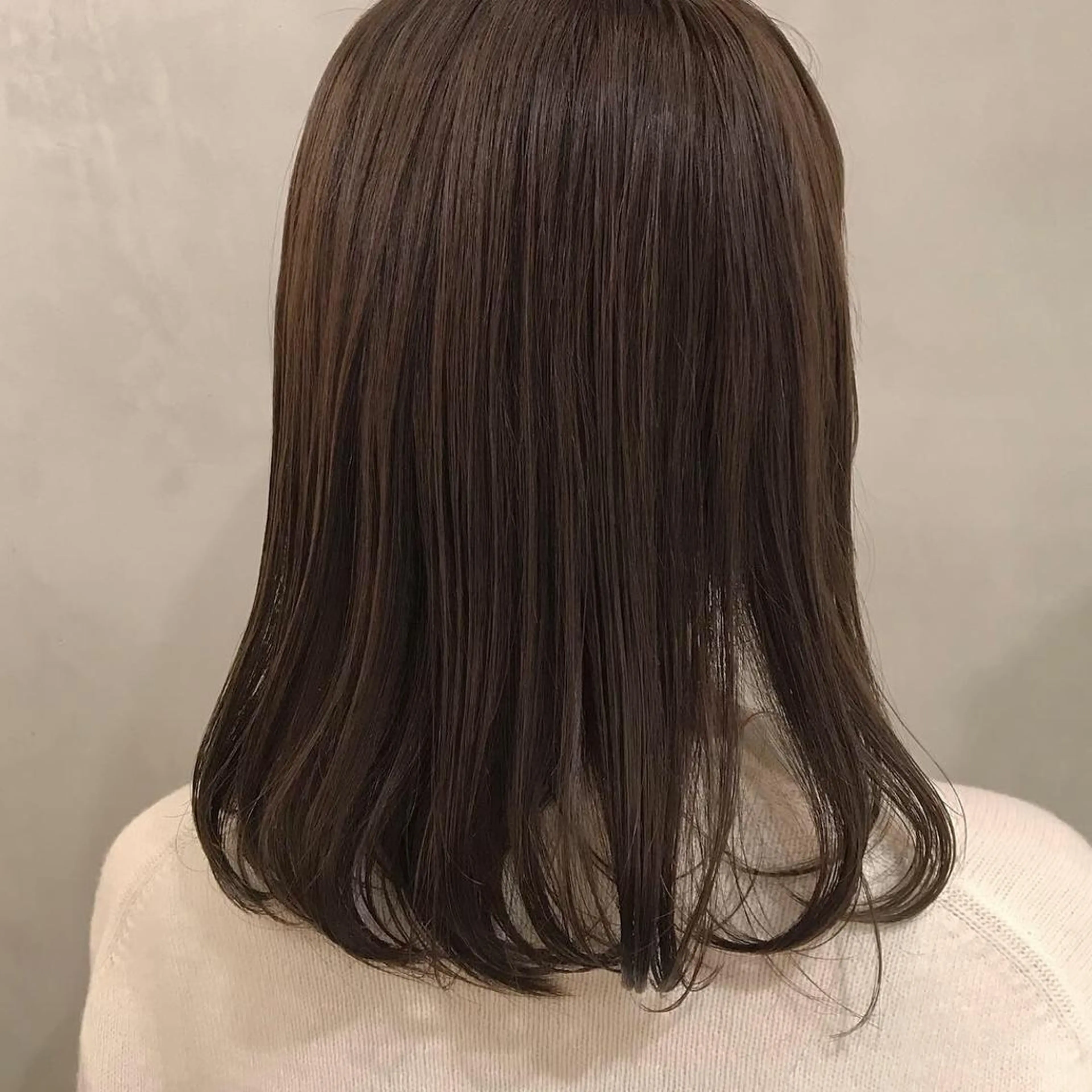 セミロング カラー トリートメント アンニュイヘア🪽 ayumiのヘアスタイル