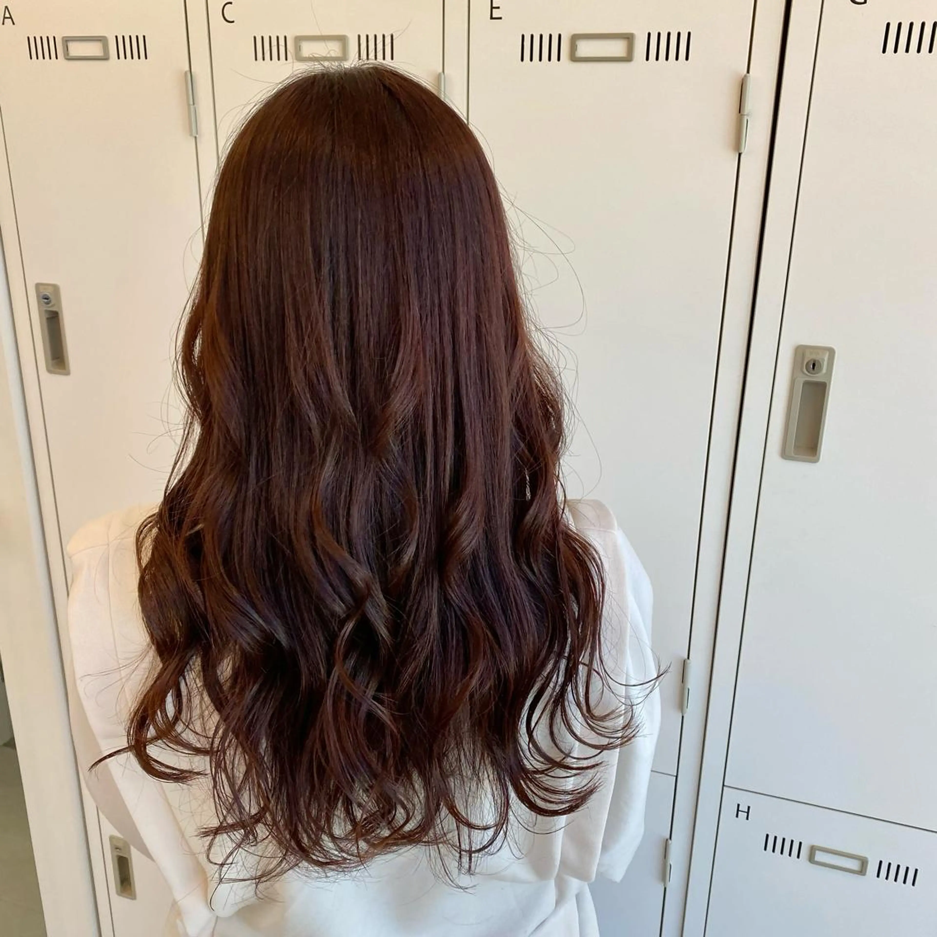 ロング カラー カット ヘアカラー トリートメント YUNA ユウナのヘアスタイル
