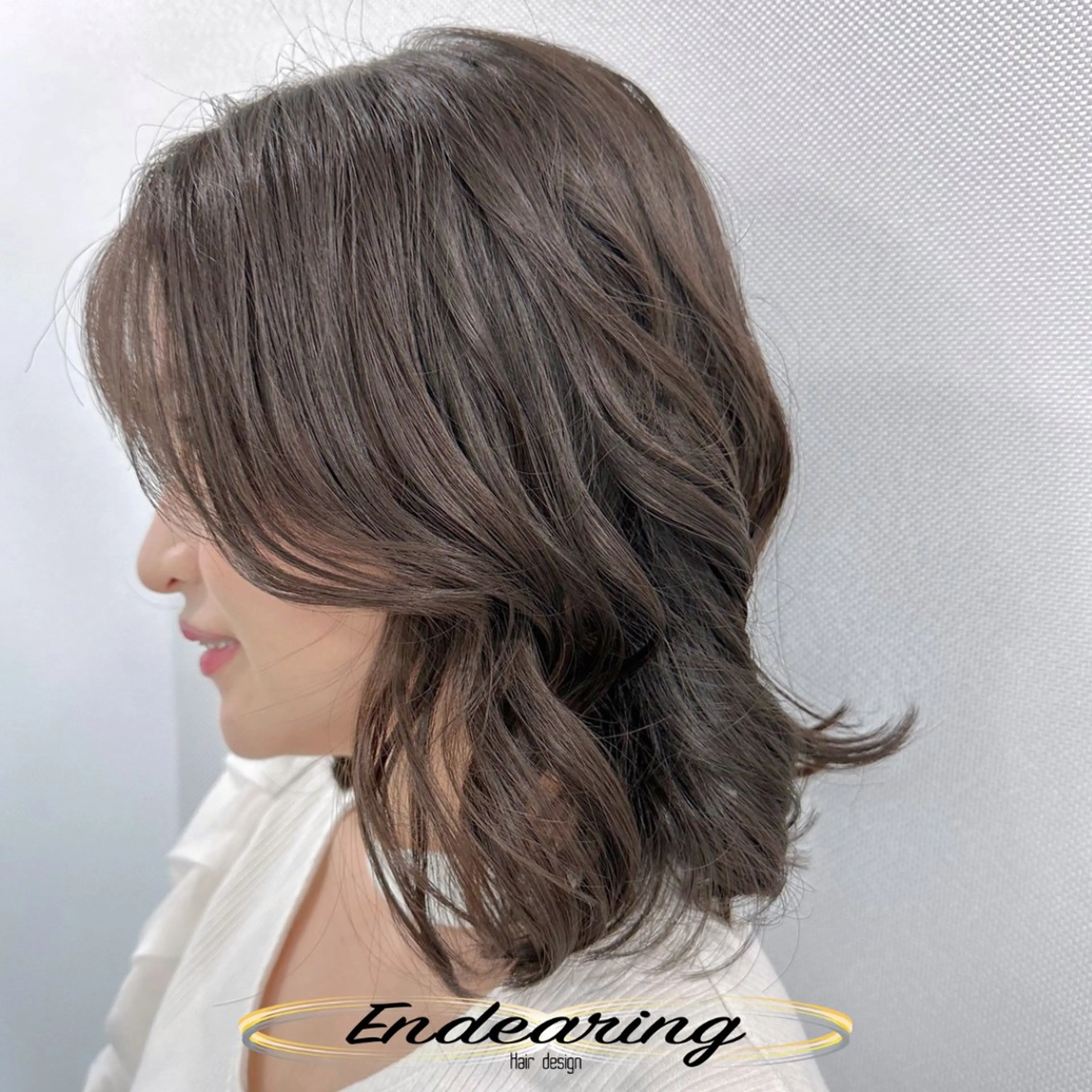 カラー ダークグレー カット ヘアカラー Endearing 銀座/レイヤーカットのヘアスタイル