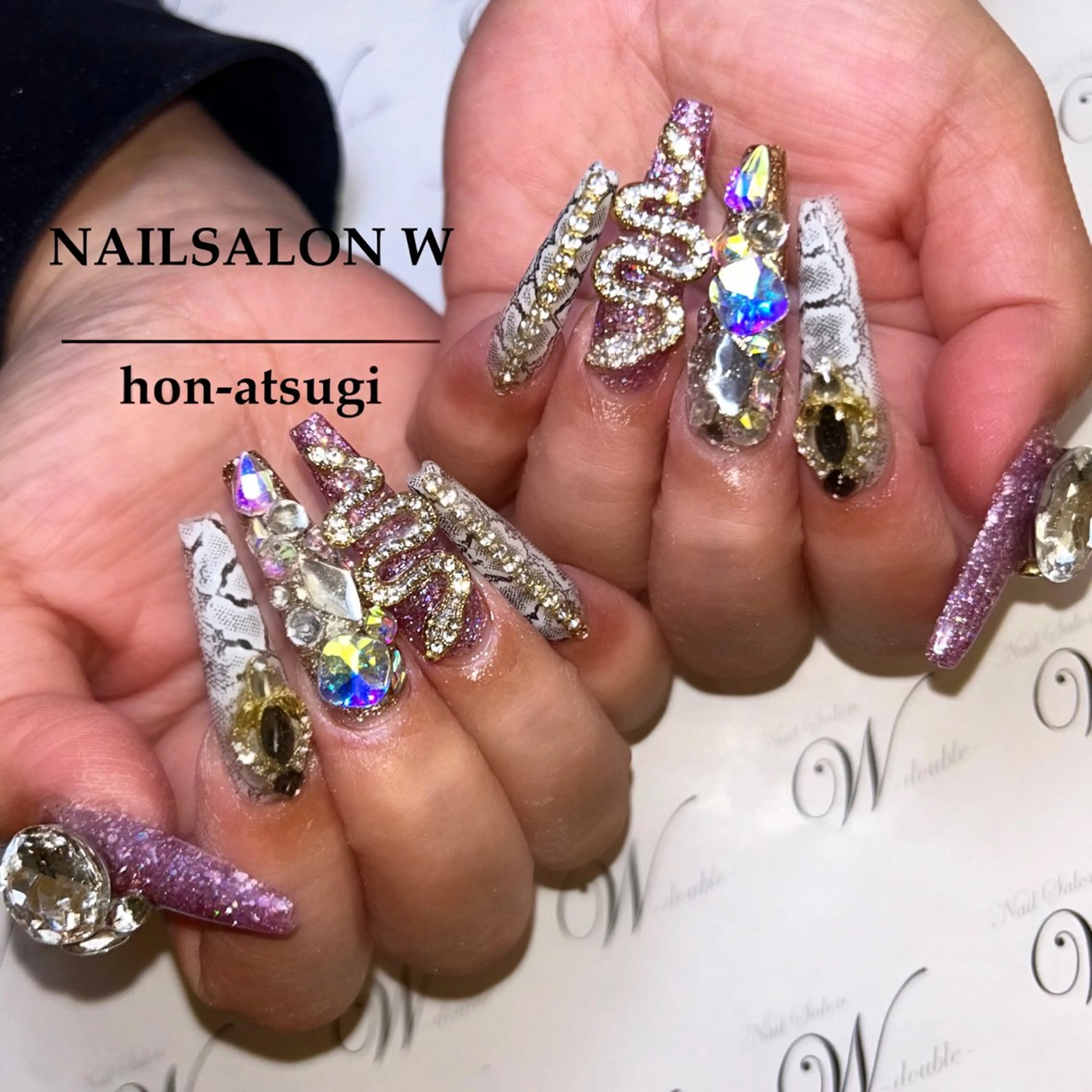 ロング ロング ハンドネイル ネイルサロン ダブルのネイルデザイン