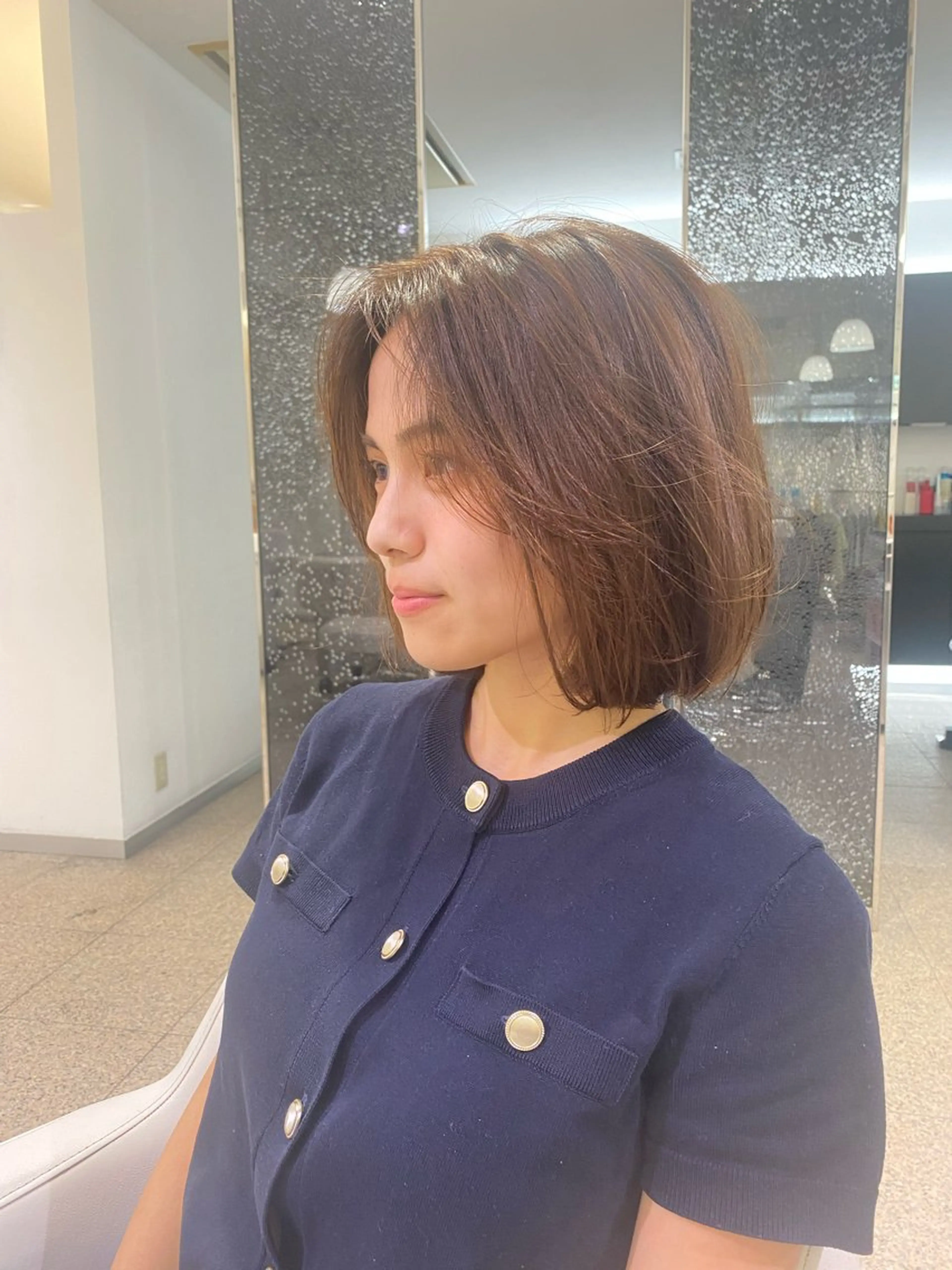 ミディアム 小柳 飛鷹のヘアスタイル