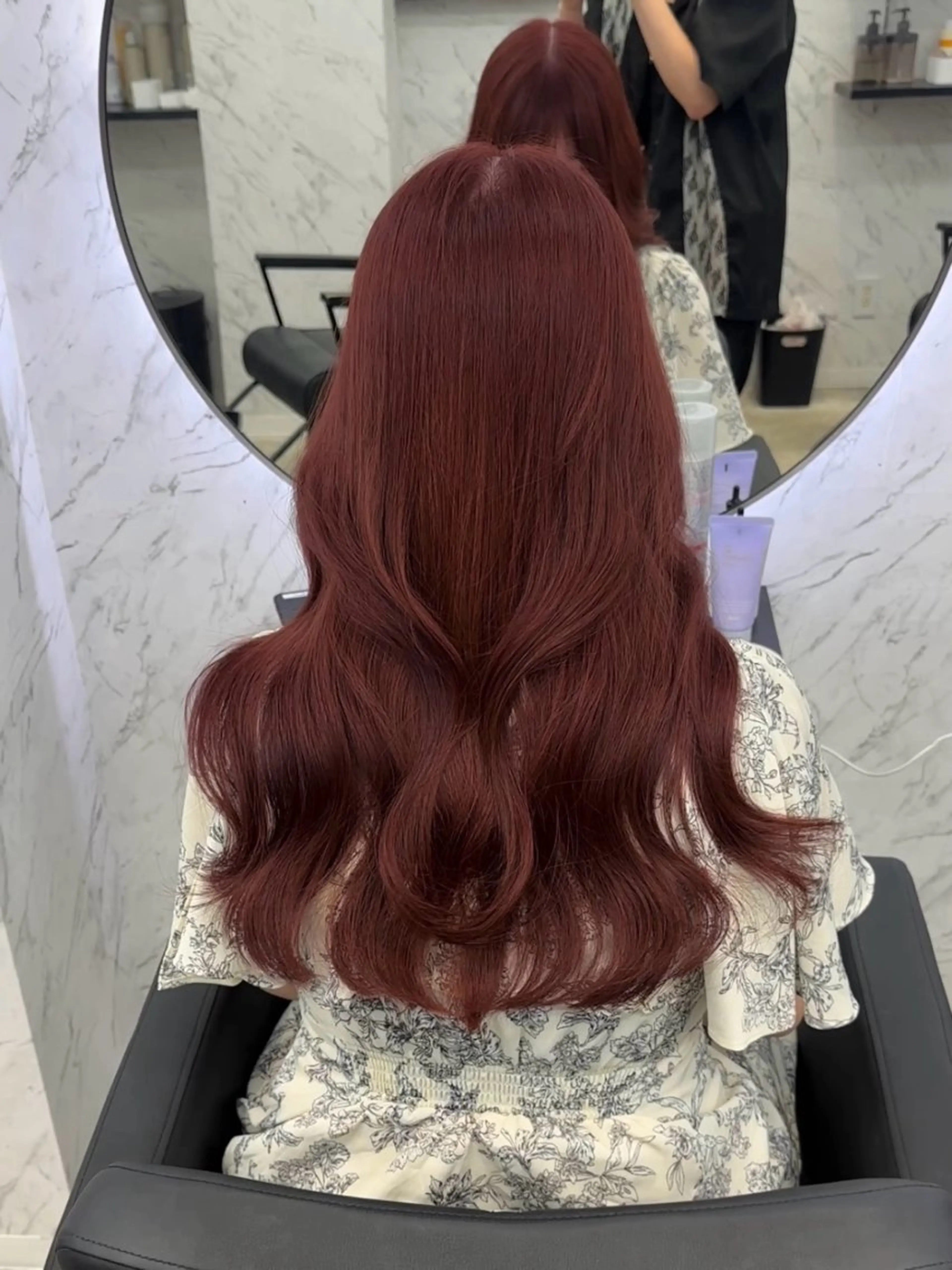 ロング カラー レッドカラー レイヤーカット カット ヘアカラー 遠藤沙也加 韓国ヘア/町田のヘアスタイル