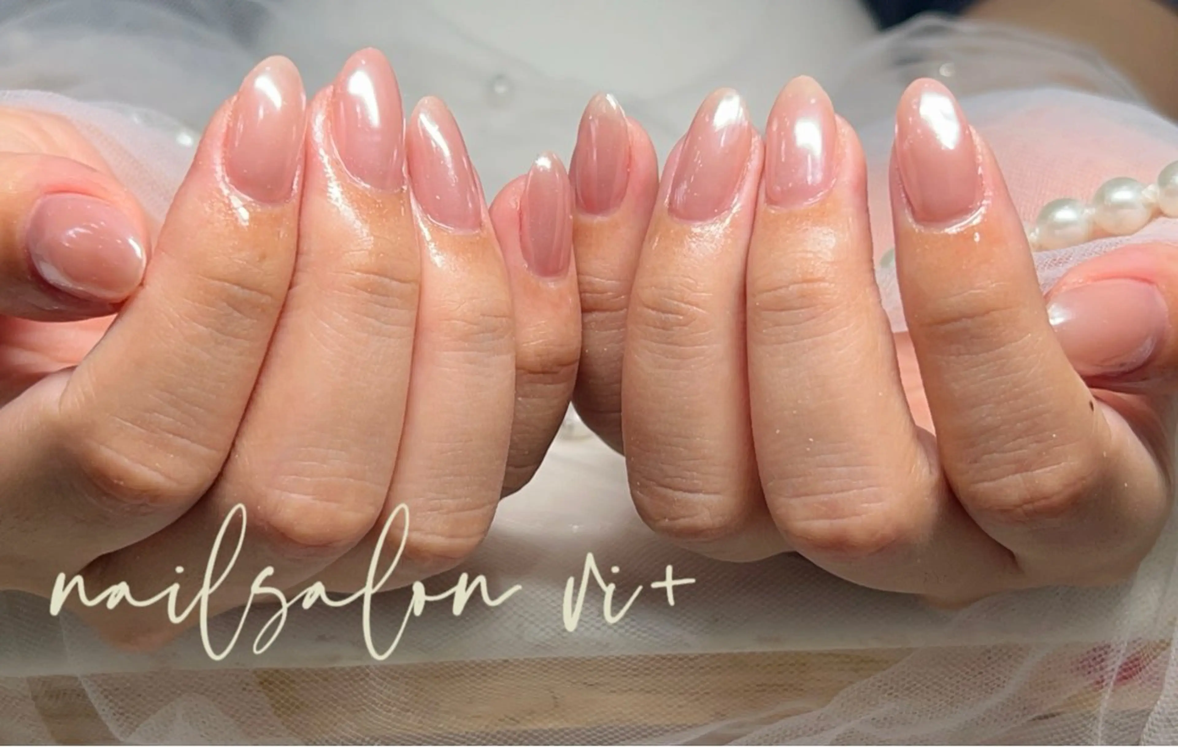 ネイル ハンドネイル nailsalon vi+新人LiLiのネイルデザイン