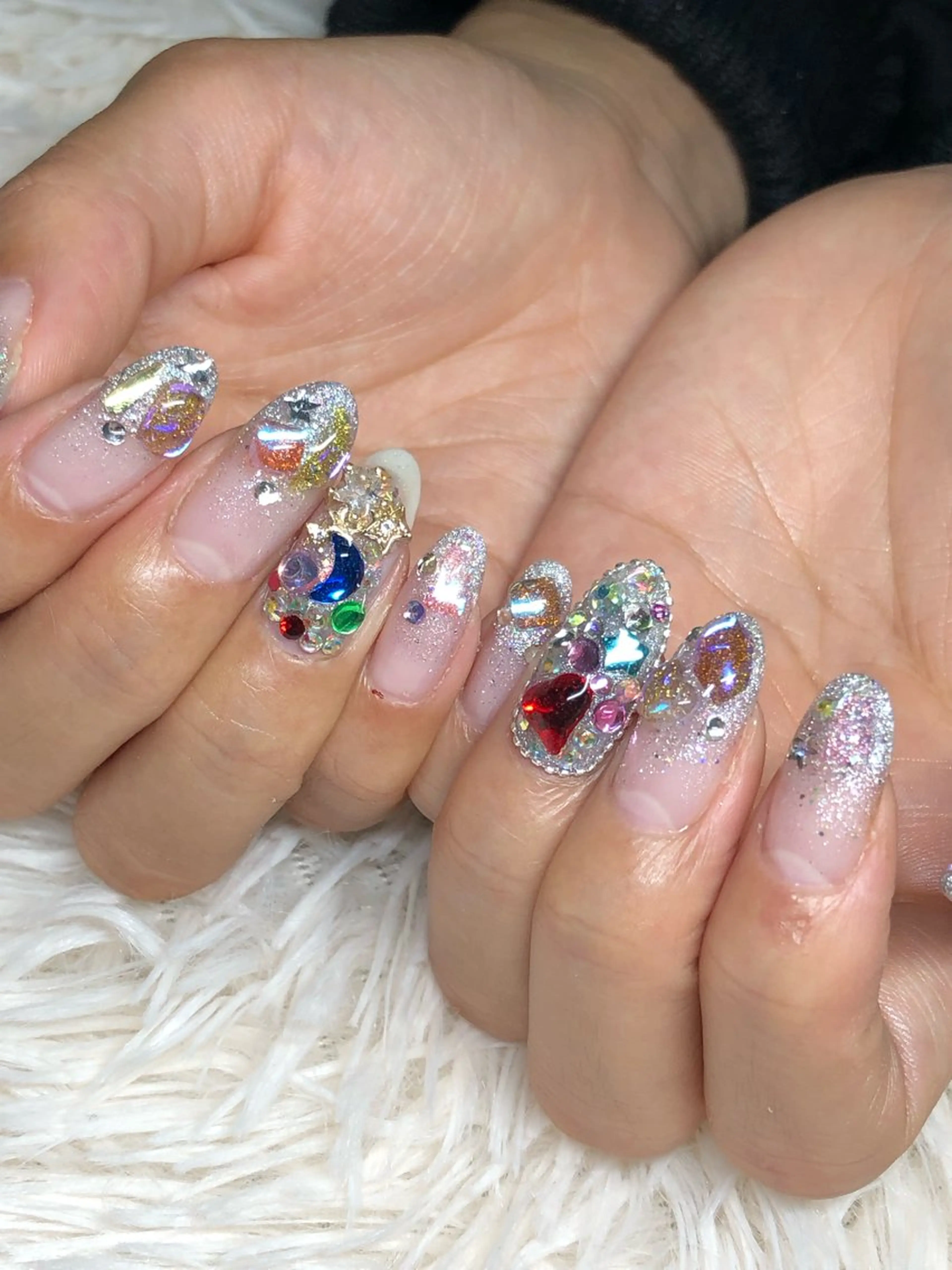 ❤️ジェルネイルつけ放題❤️ 8,000円❤️折れてて長さ出しがあっても3本までならジェルネイル扱いだよ☺️の写真