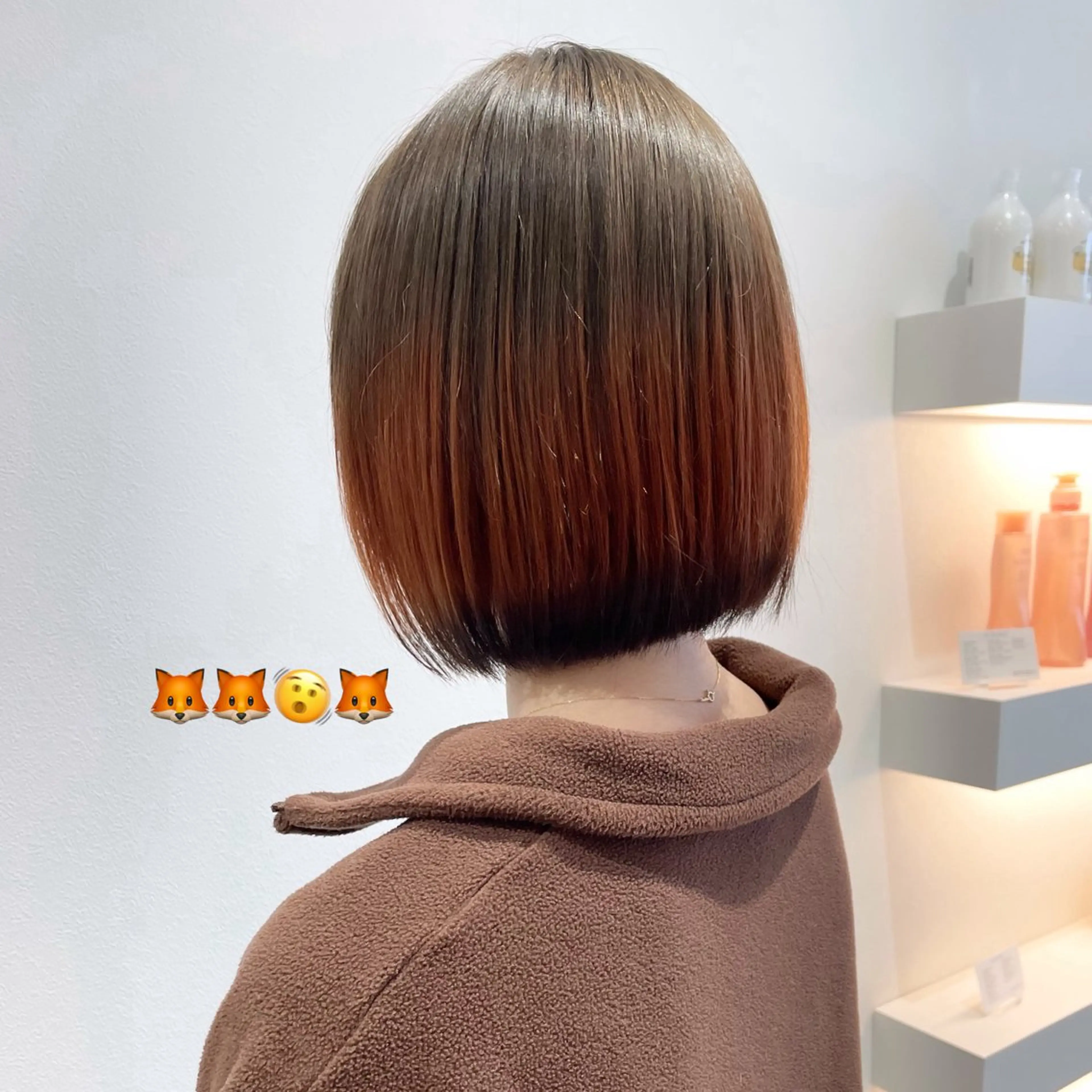 ショート カラー ブリーチ ダブルカラー 狐カラー インナーカラー 髪質改善 ヘアカラー 北九州美容室 🕊️わかな✂︎のヘアスタイル