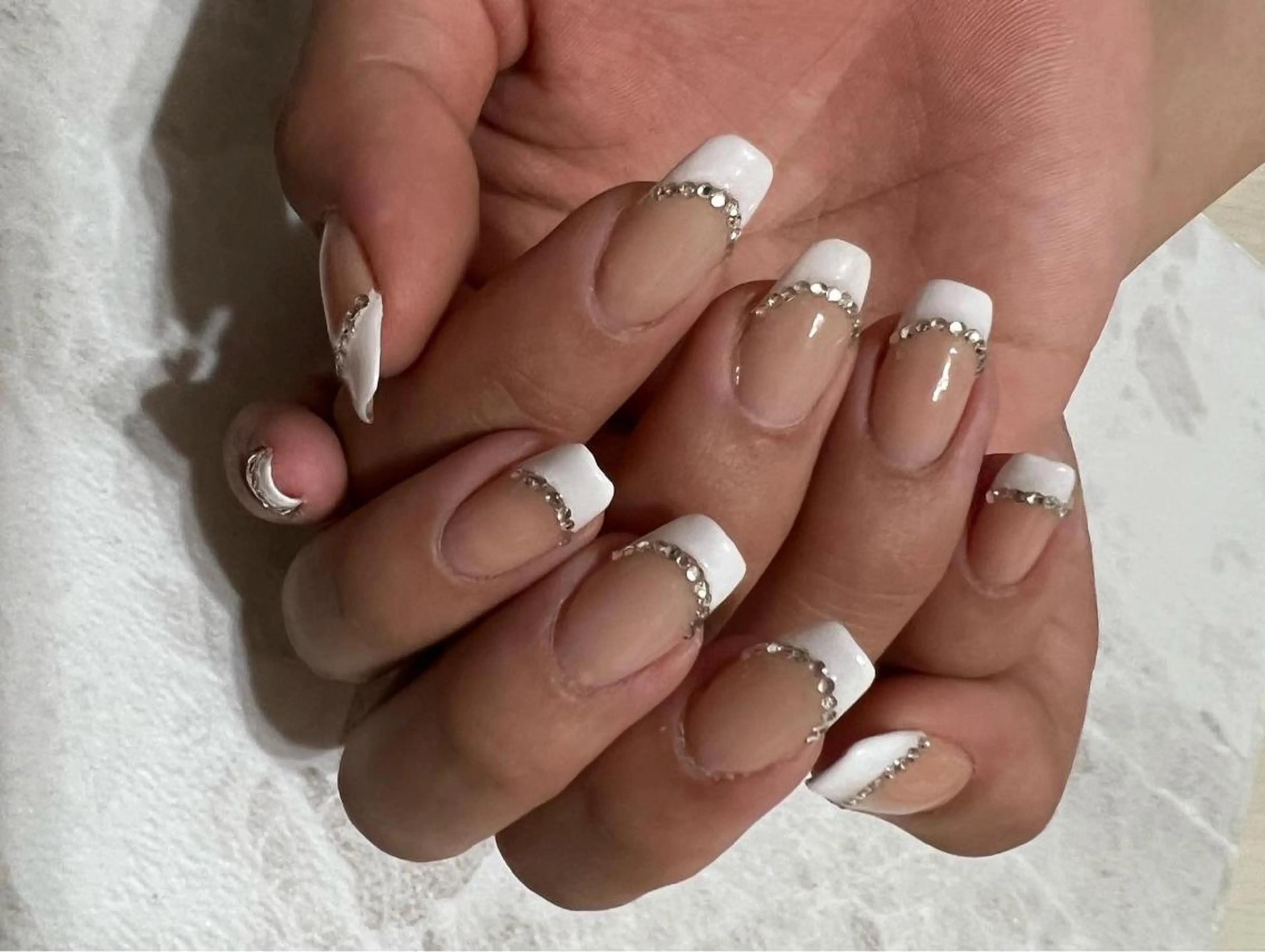 ネイル 長さ出し フレンチネイル スカルプネイル nailsalon Tree Topの眉毛・アイブロウイメージ
