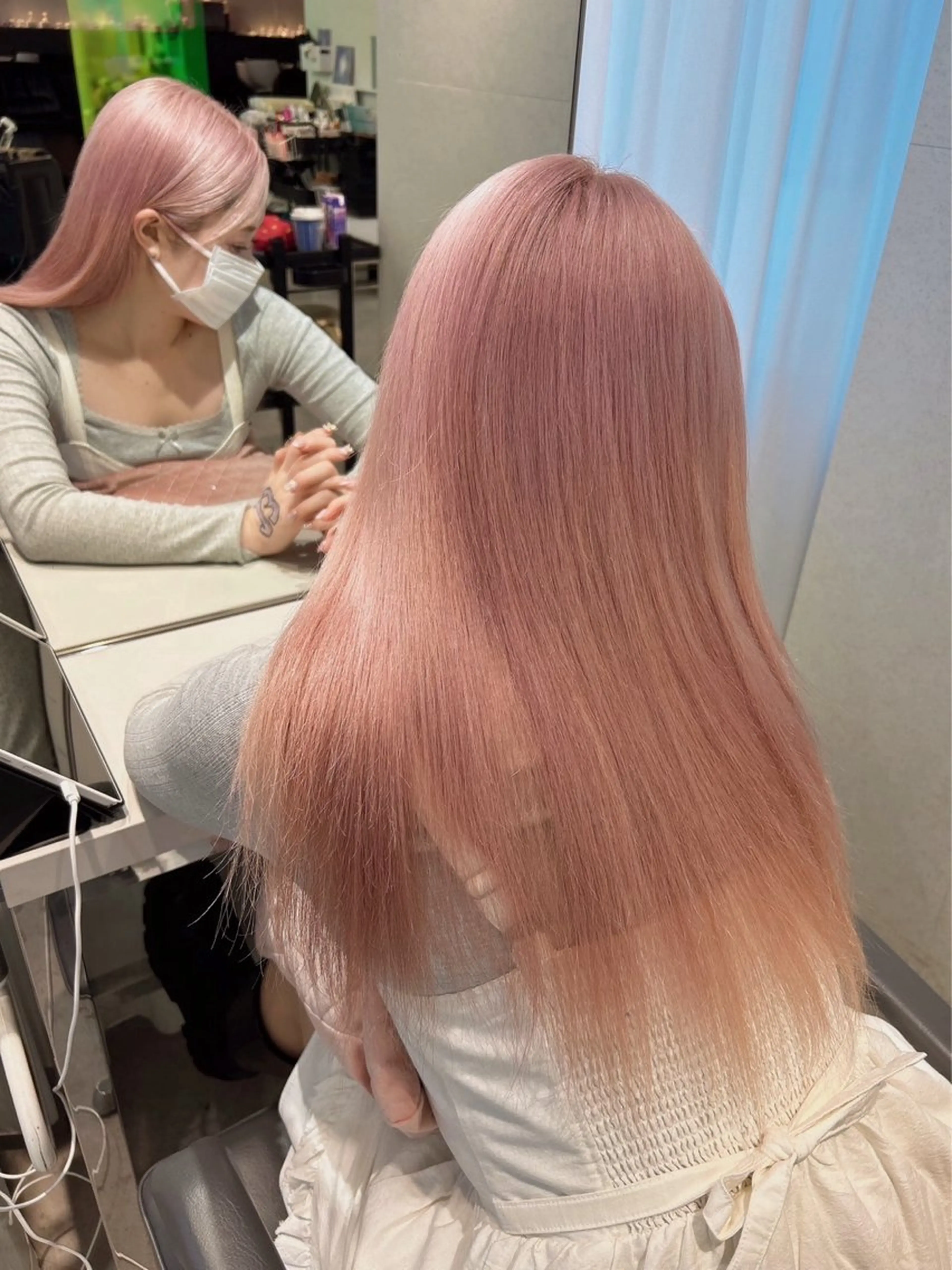 ロング カット ヘアカラー カットモデル募集新宿 MOMOKA🍑のヘアスタイル