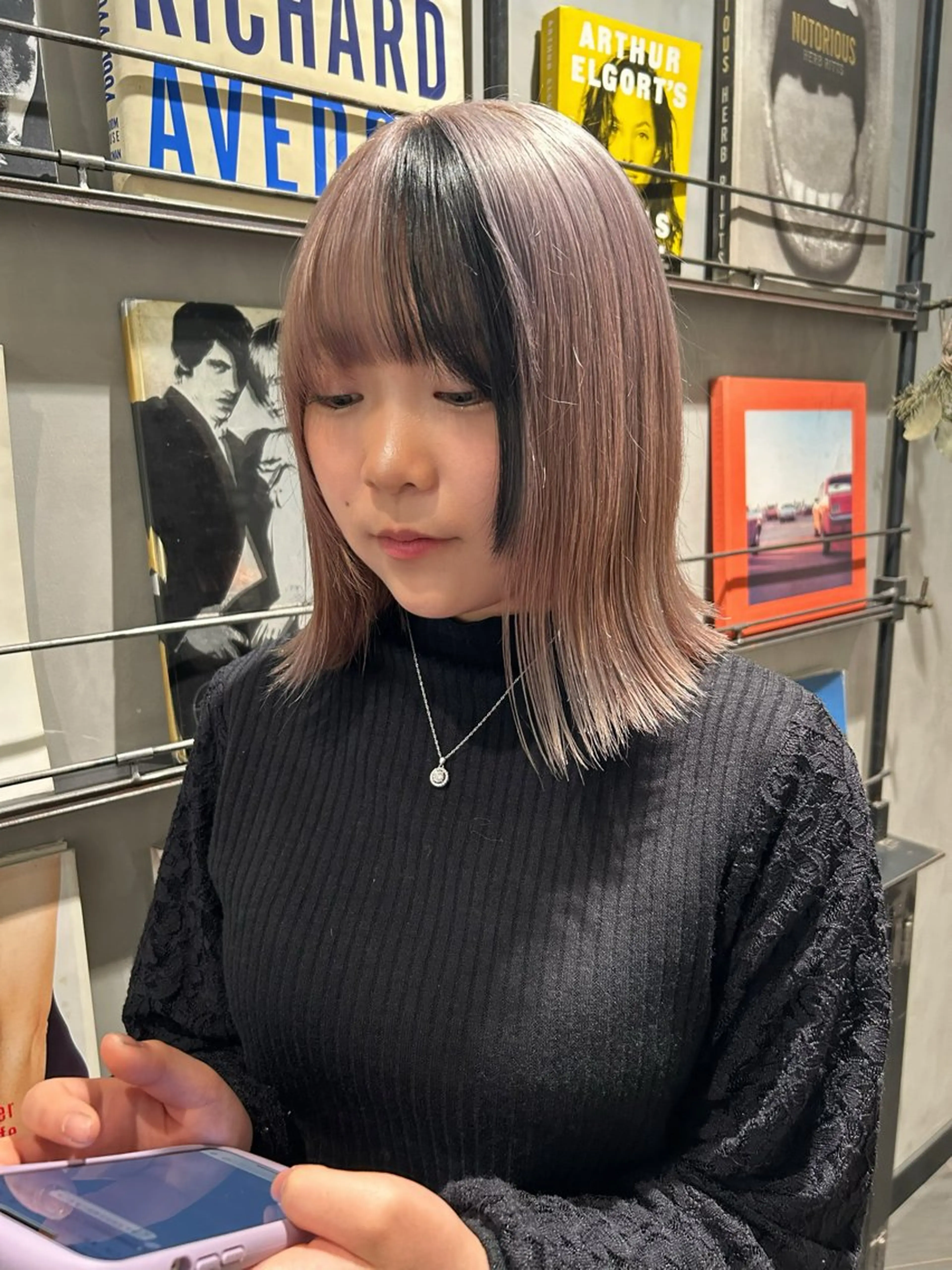 セミロング カラー ヘアカラー トリートメント デザインカラー❤︎ イシイレイのヘアスタイル