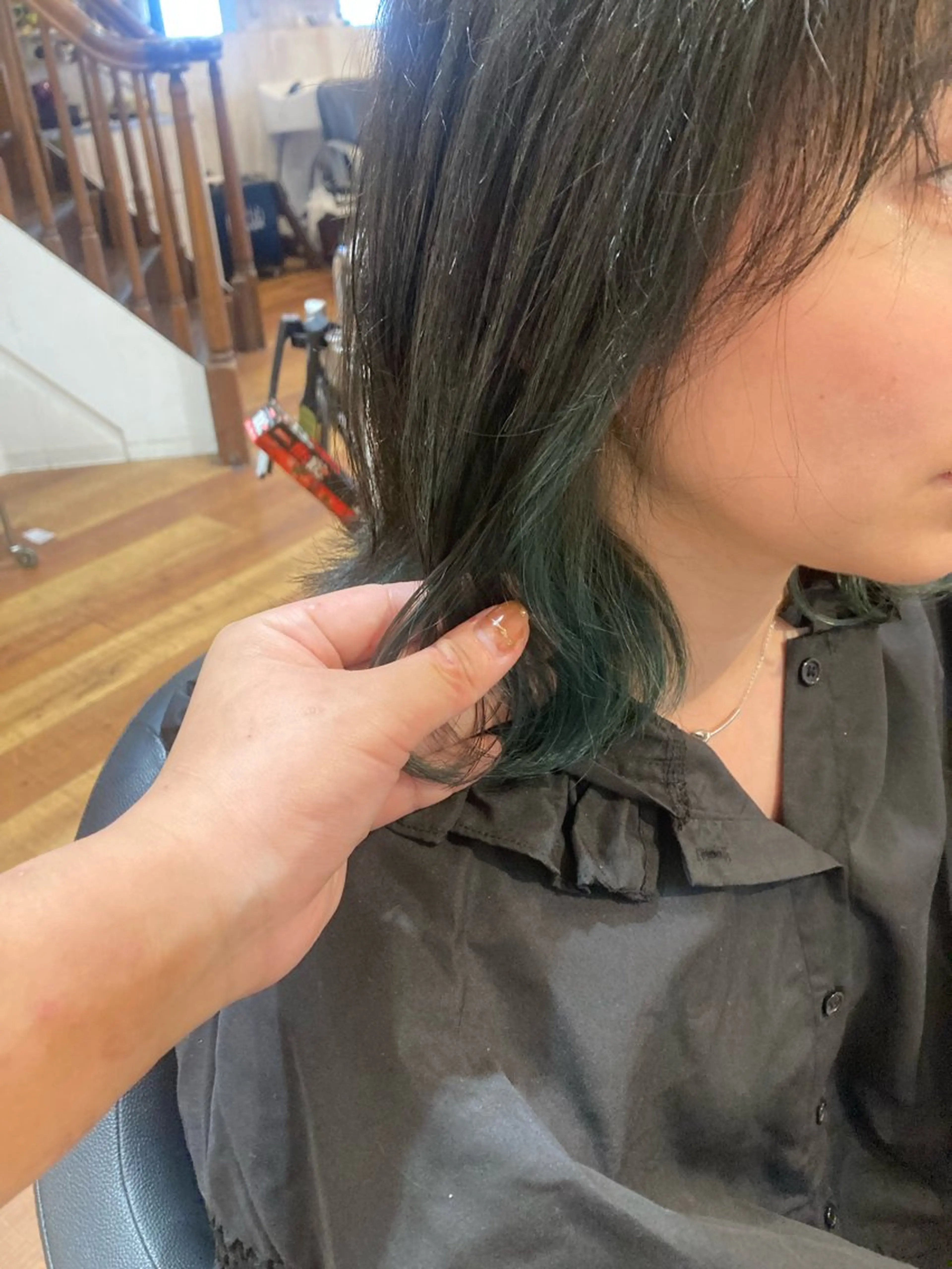 セミロング MOLLASALON 浅香山店所属・艶髪✨美髪✨ 辻桃加のヘアスタイル