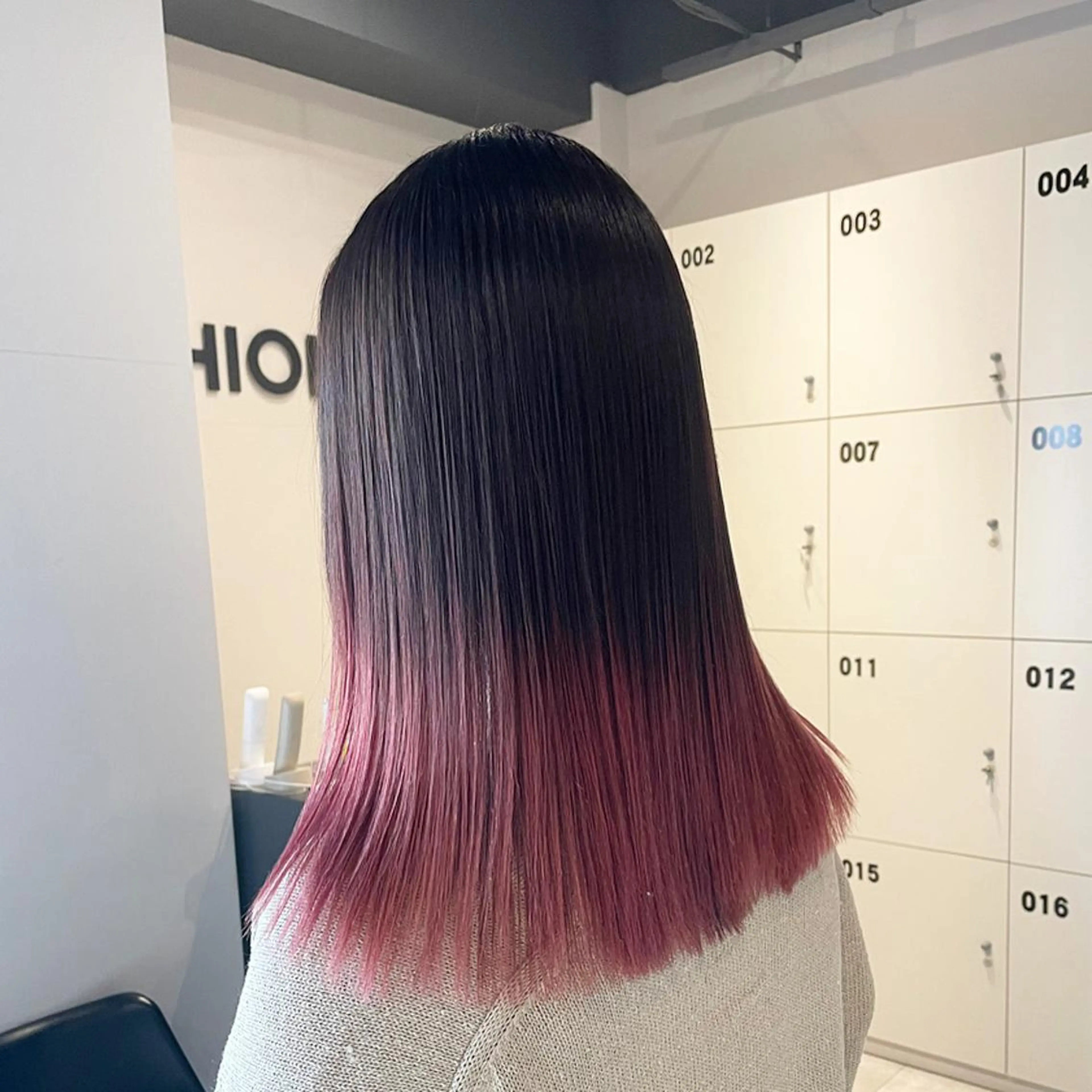 ミディアム カラー ピンクカラー ブリーチ👩‍🦳/ ‪✂︎MANAMIのヘアスタイル