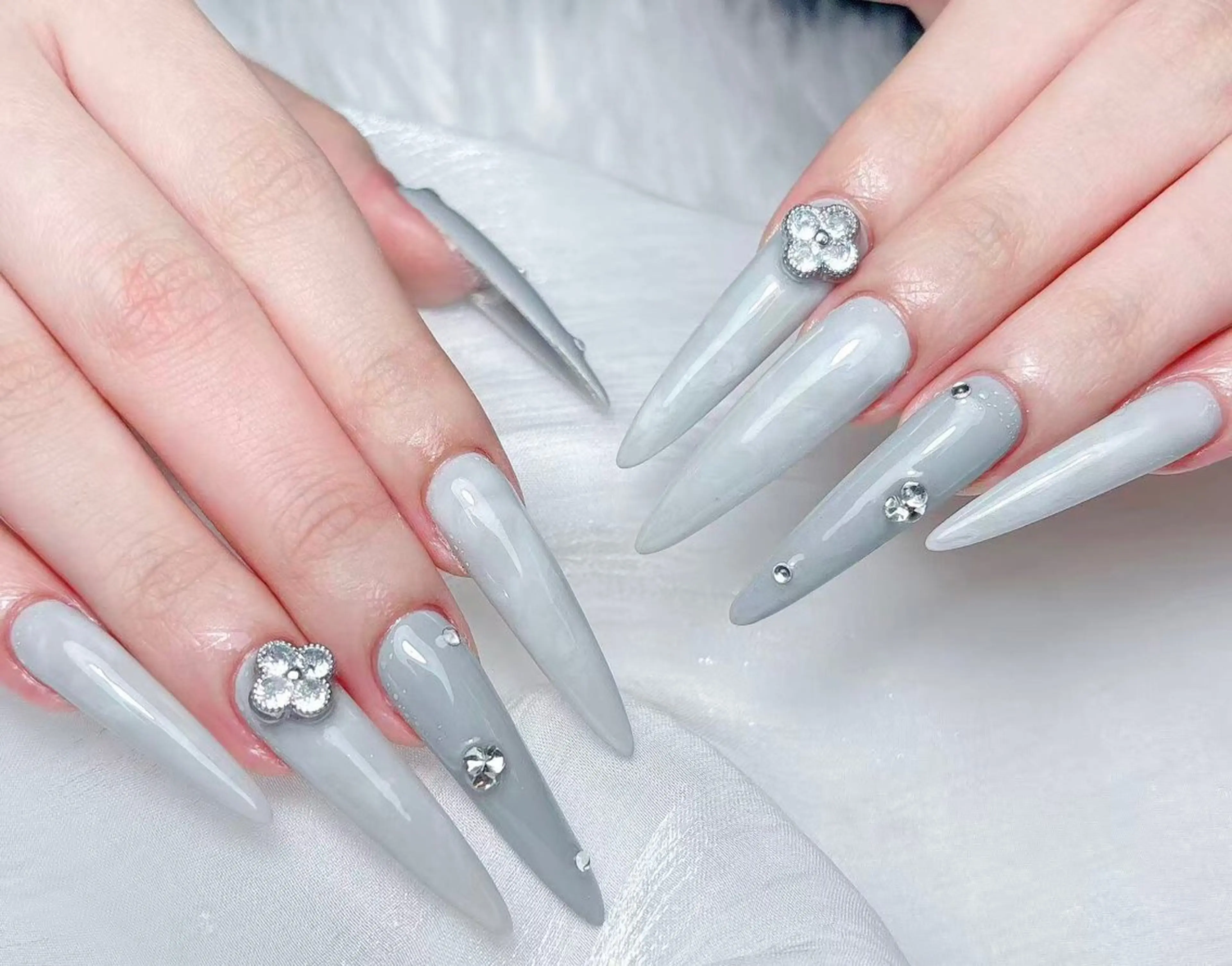 ネイル 🎀Ｍ nails✨ ビューティーのネイルデザイン