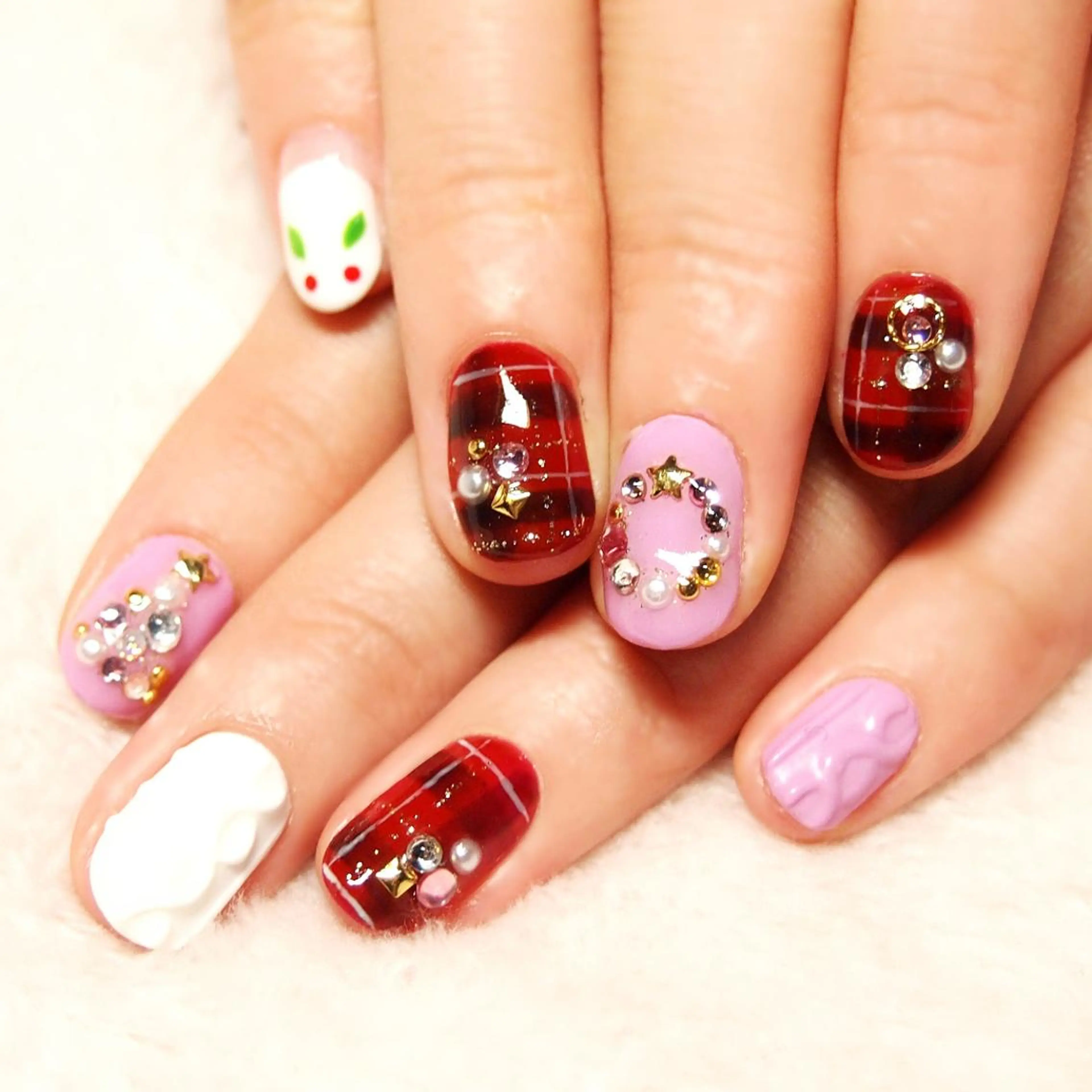 ネイル 山田 麻衣のネイルデザイン