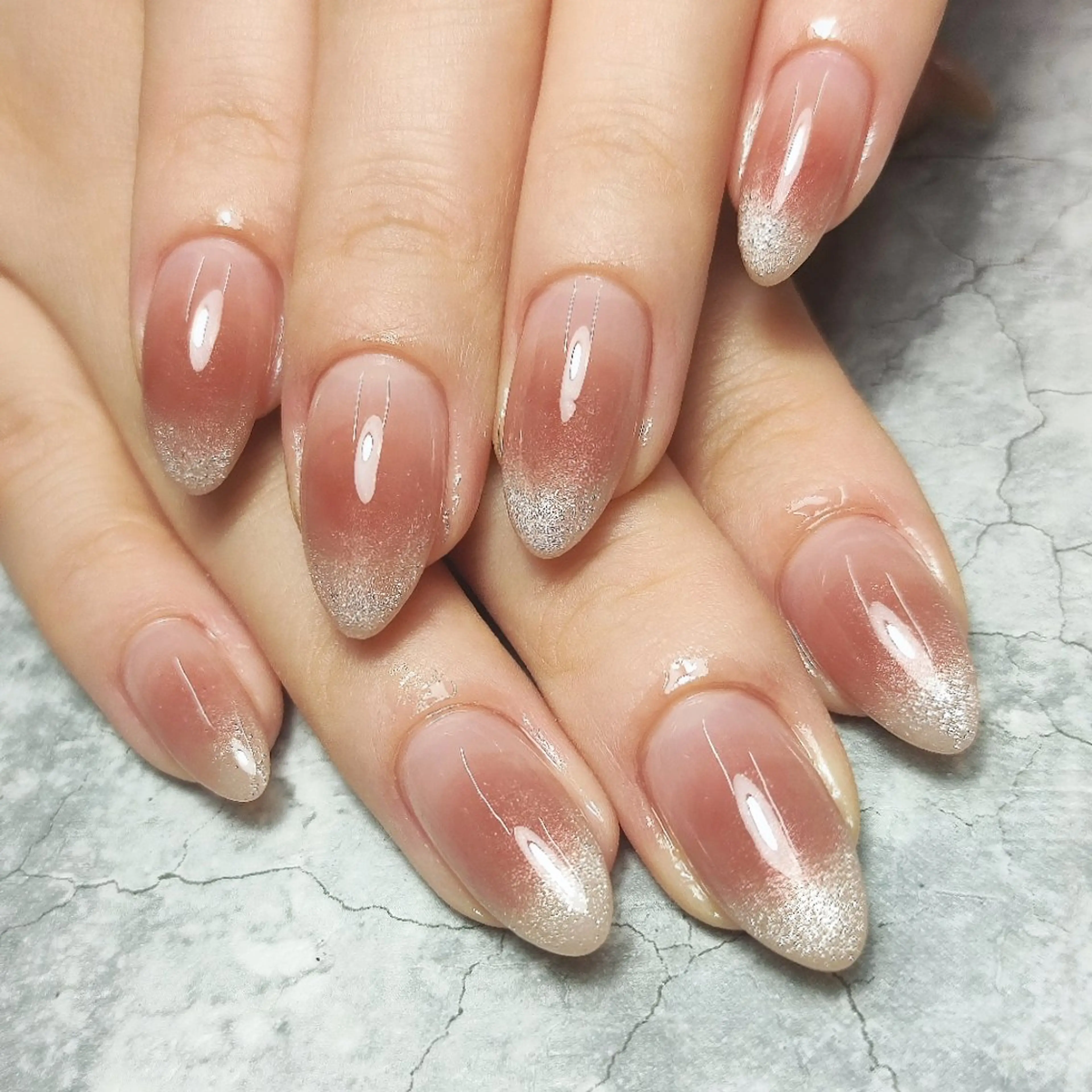 ネイル チークネイル マグネットネイル ハンドネイル 個人サロン saltnailのネイルデザイン
