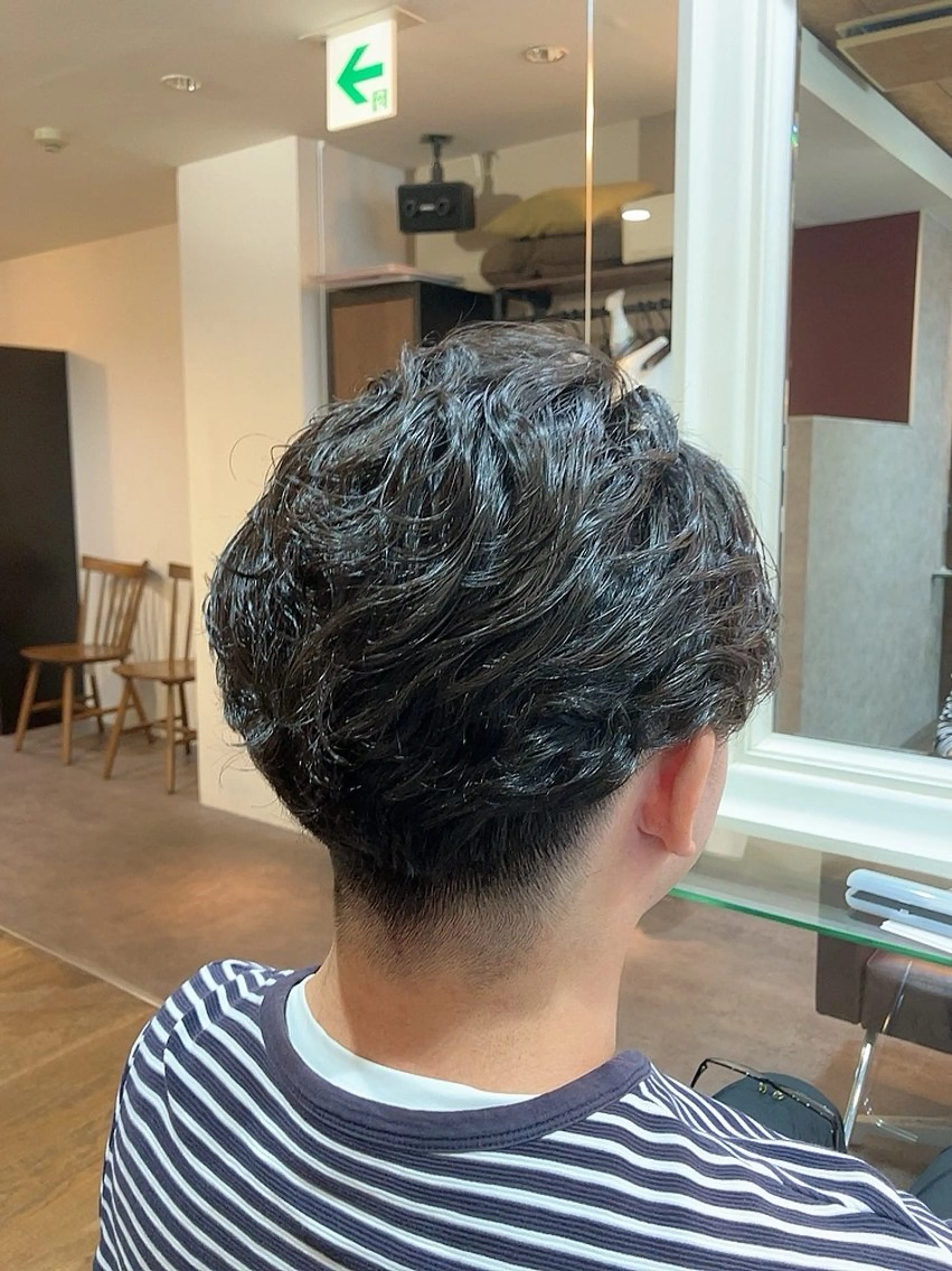 ショート パーマ メンズ TAYA 心斎橋所属・山本 聖真のヘアスタイル