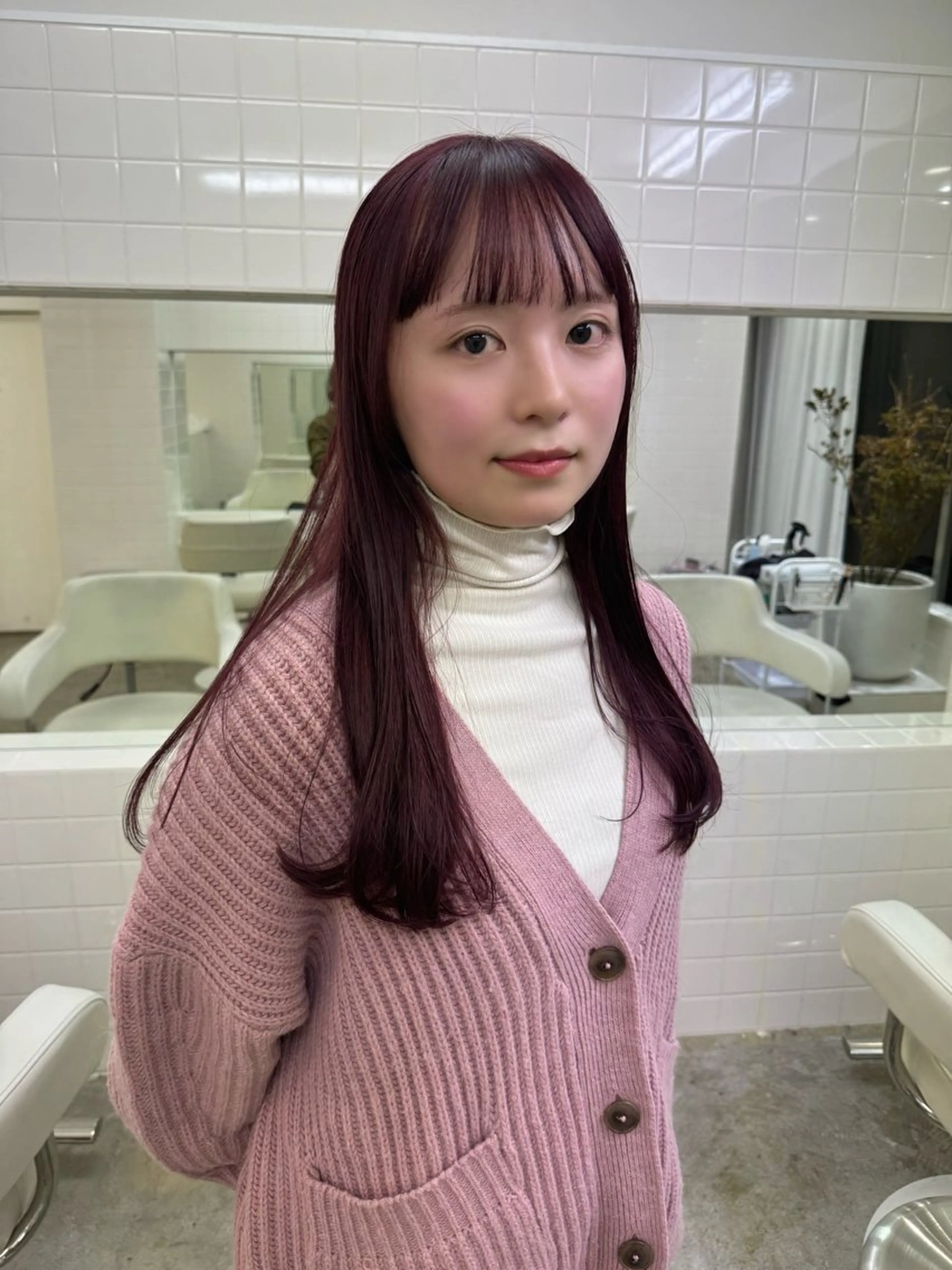 セミロング カラー ヘアカラー トリートメント 繭所属・こはる／ハードパーマ /癖毛風パーマ🧃のヘアスタイル