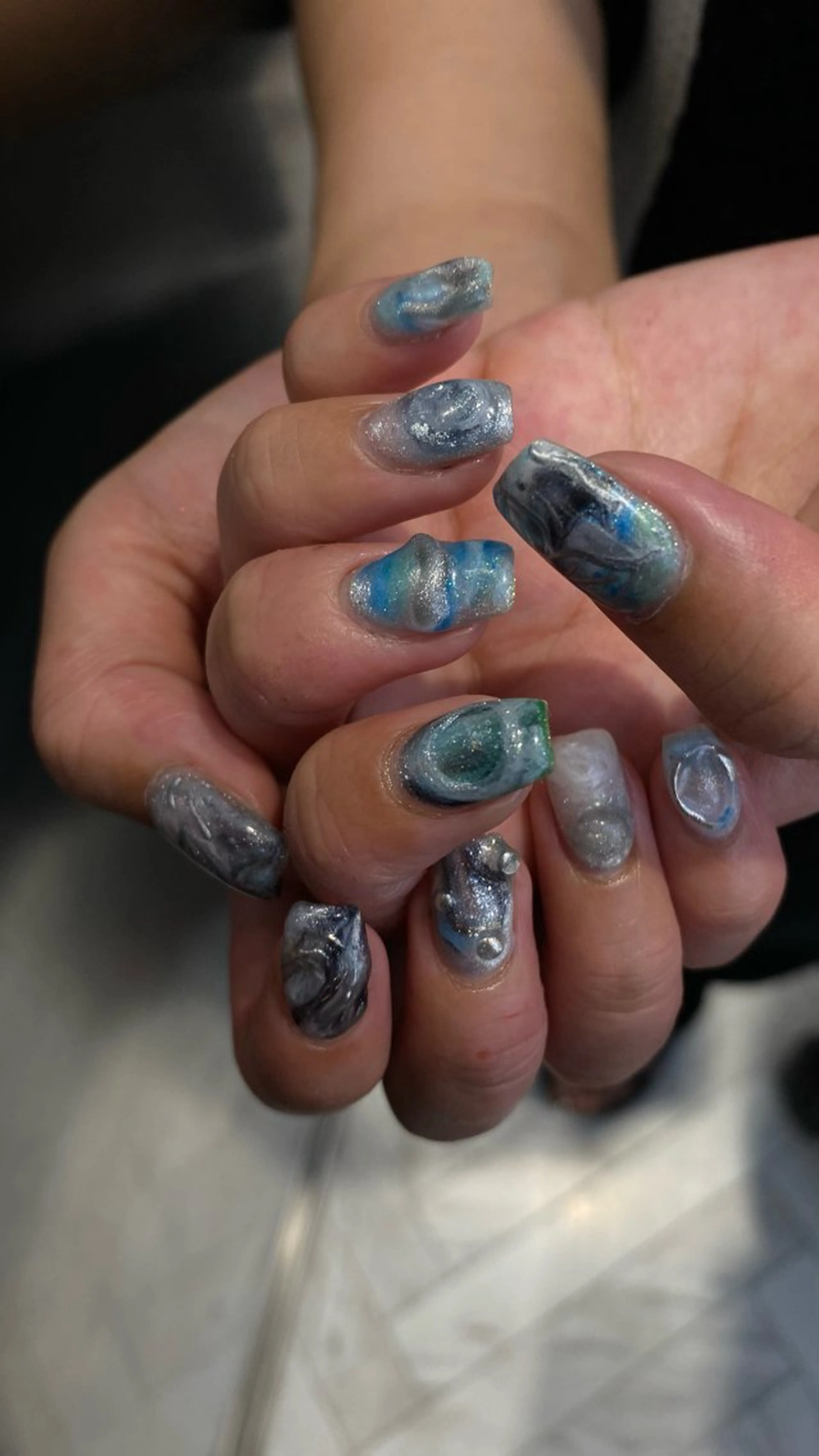 ネイル ハンドネイル ハンドケア カンナ【Y2Kネイル /コーンロウ】のネイルデザイン