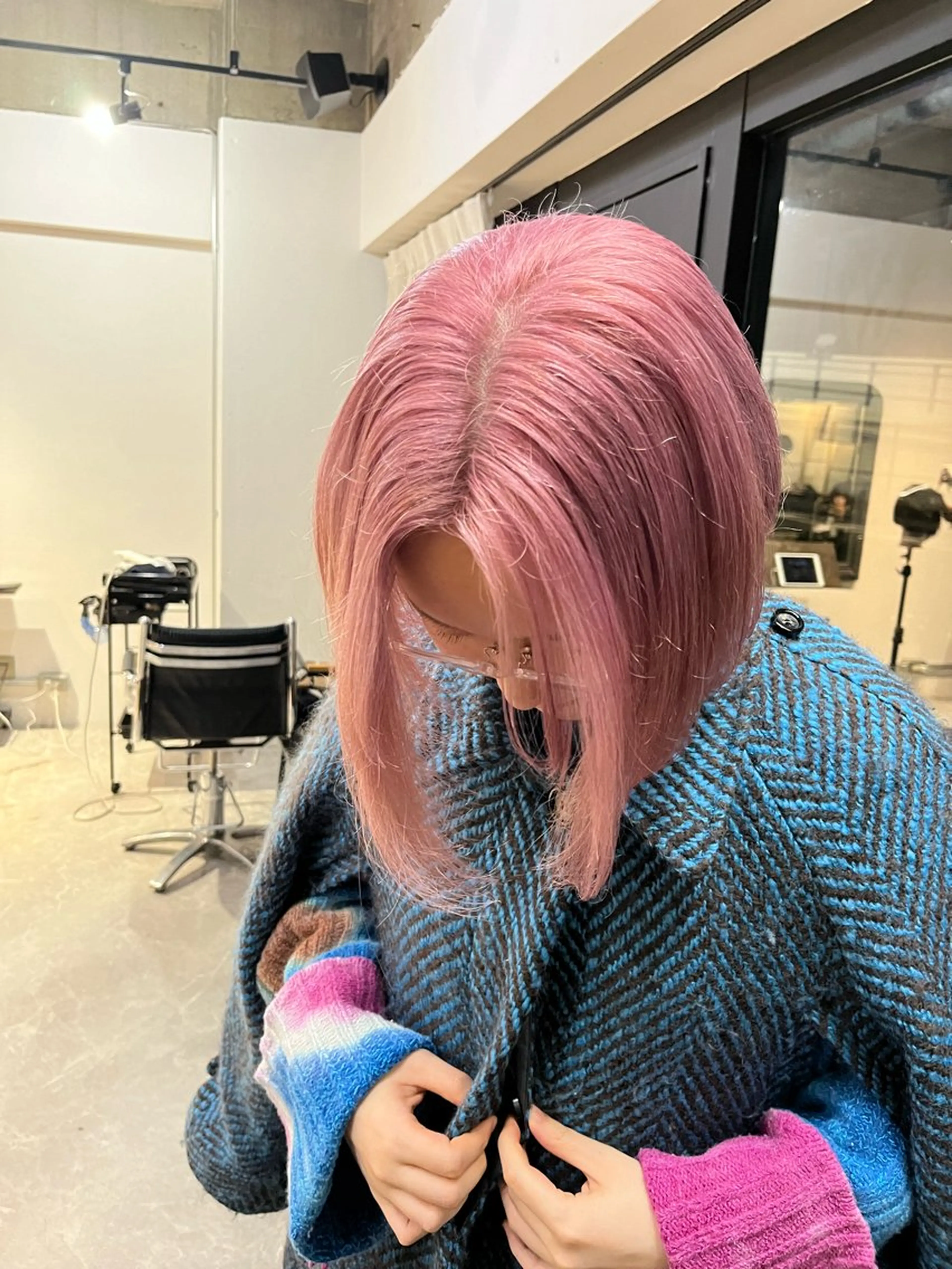 ミディアム ツヤ髪縮毛矯正 🩶manamiのヘアスタイル
