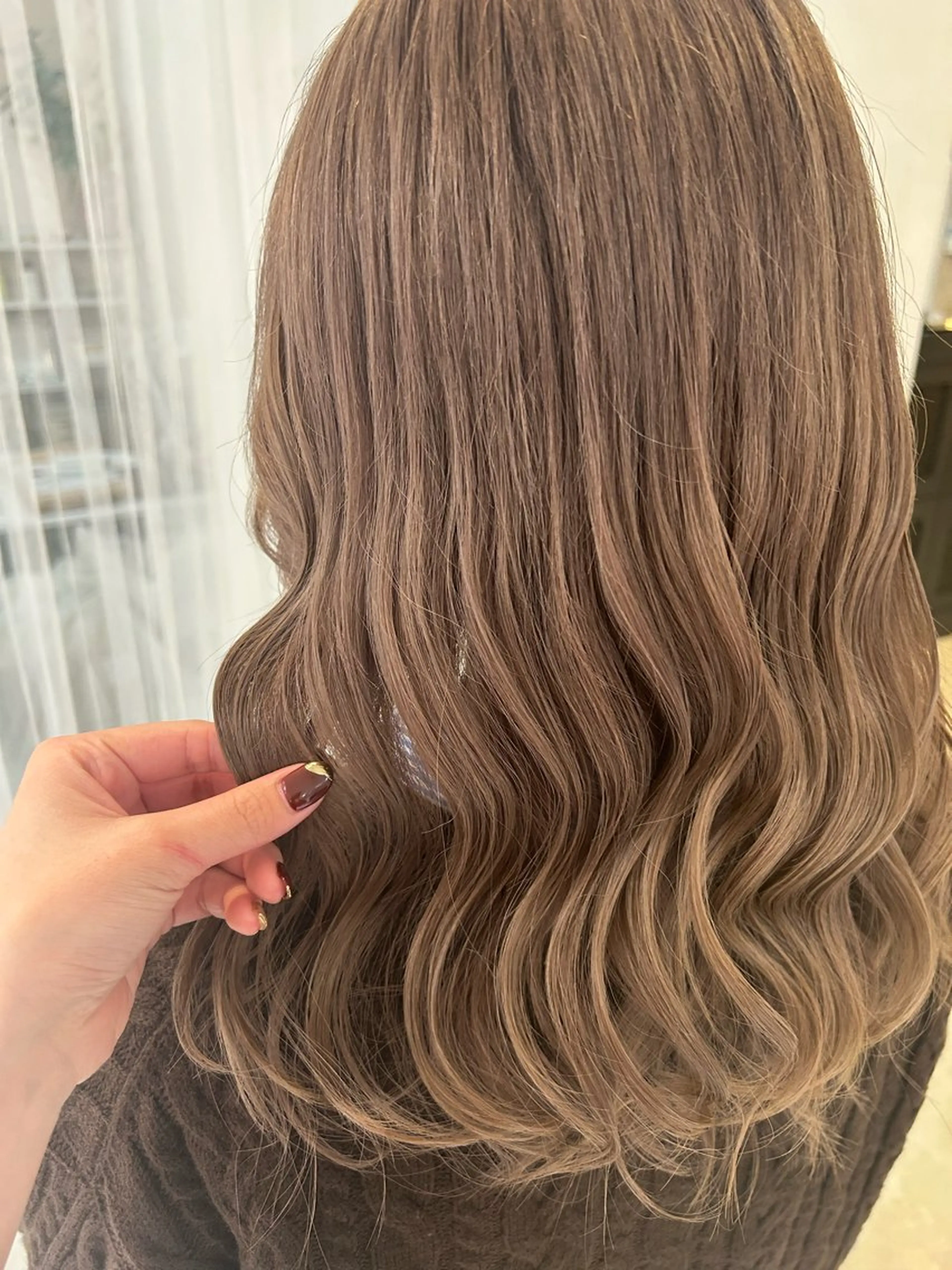 ミディアム ヘアカラー 神田 瑠衣のヘアスタイル