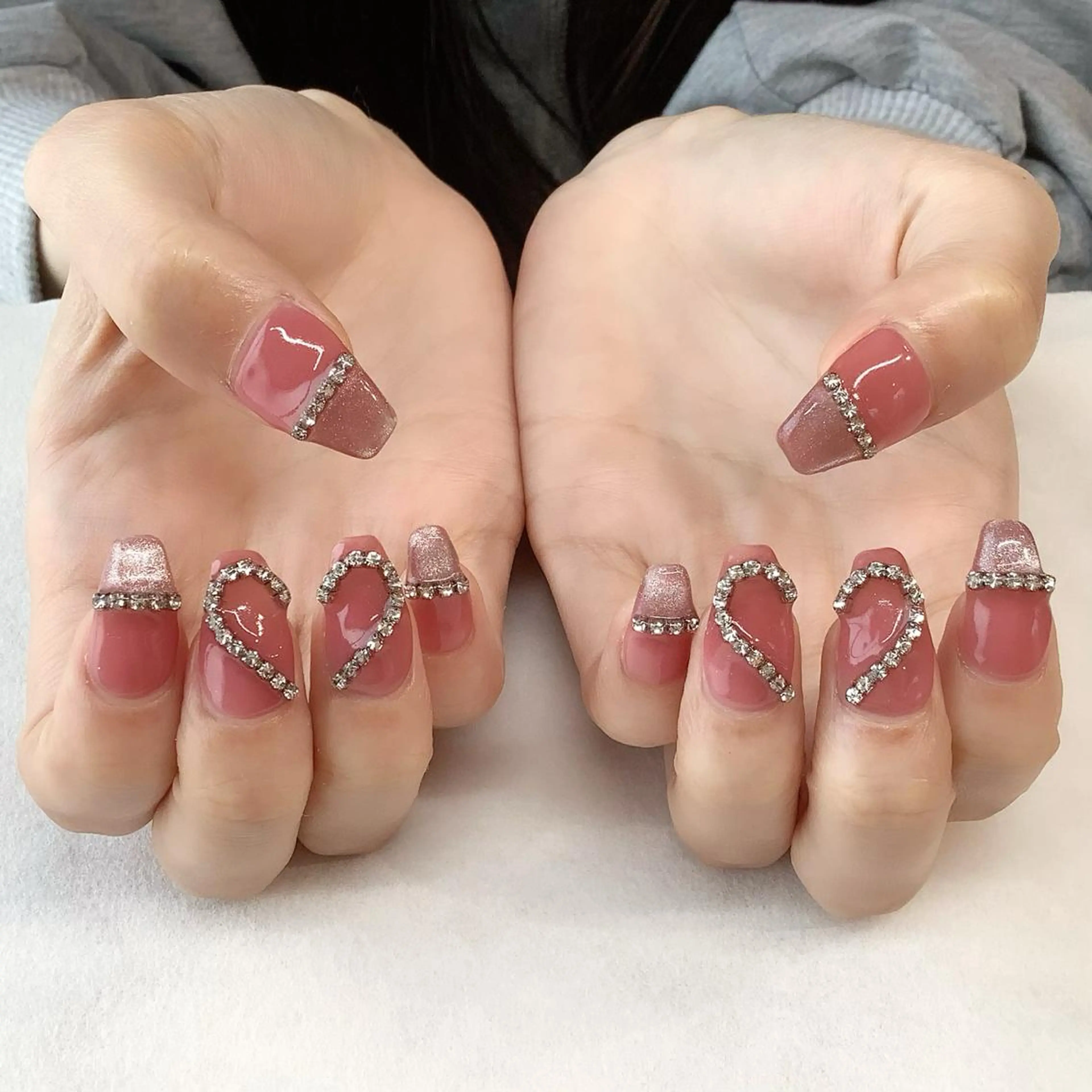 ネイル ハンドネイル 💎🐰 saki. m 🐰💎のネイルデザイン