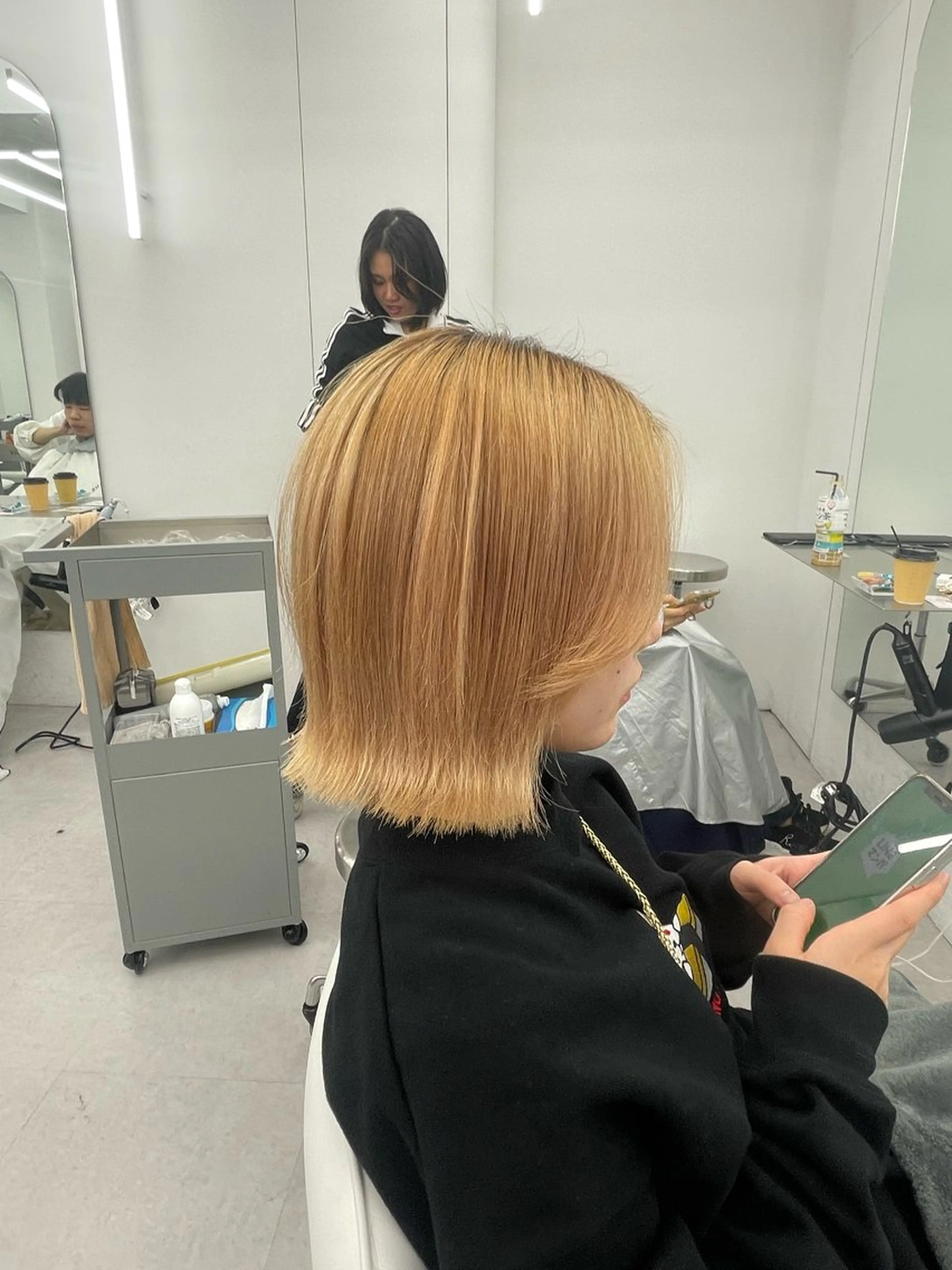 ショート カット トリートメント ヘッドスパ AMA  TOKYO×AYUNCHE所属・韓国レイヤーカット 難波のヘアスタイル